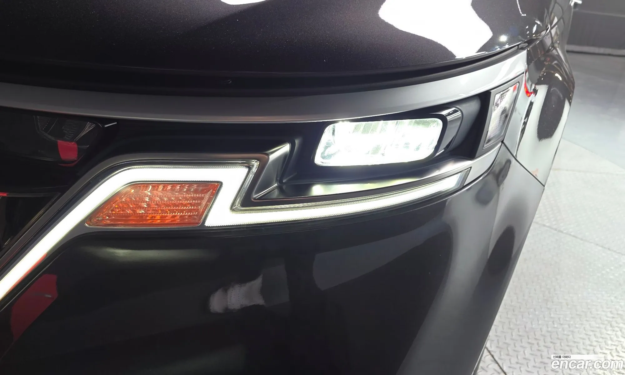 Kia Carnival 2023 KNHNB37BBPS310432 — 2