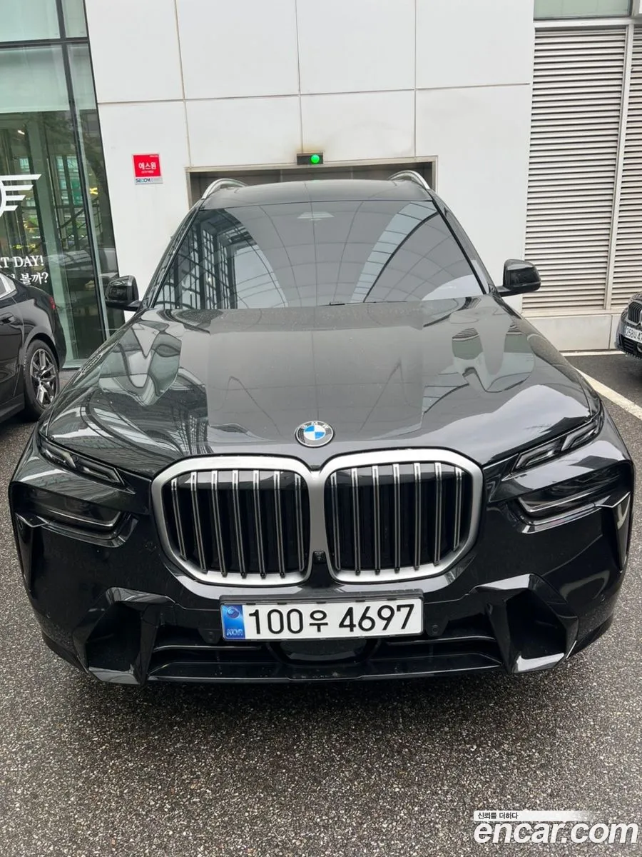 BMW X7 2025 — 3