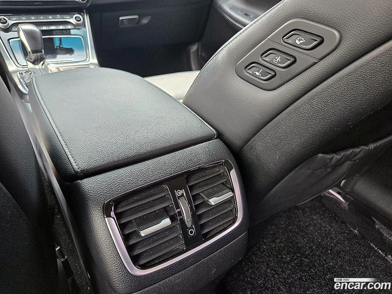 Hyundai Grandeur IG 2018 — 10
