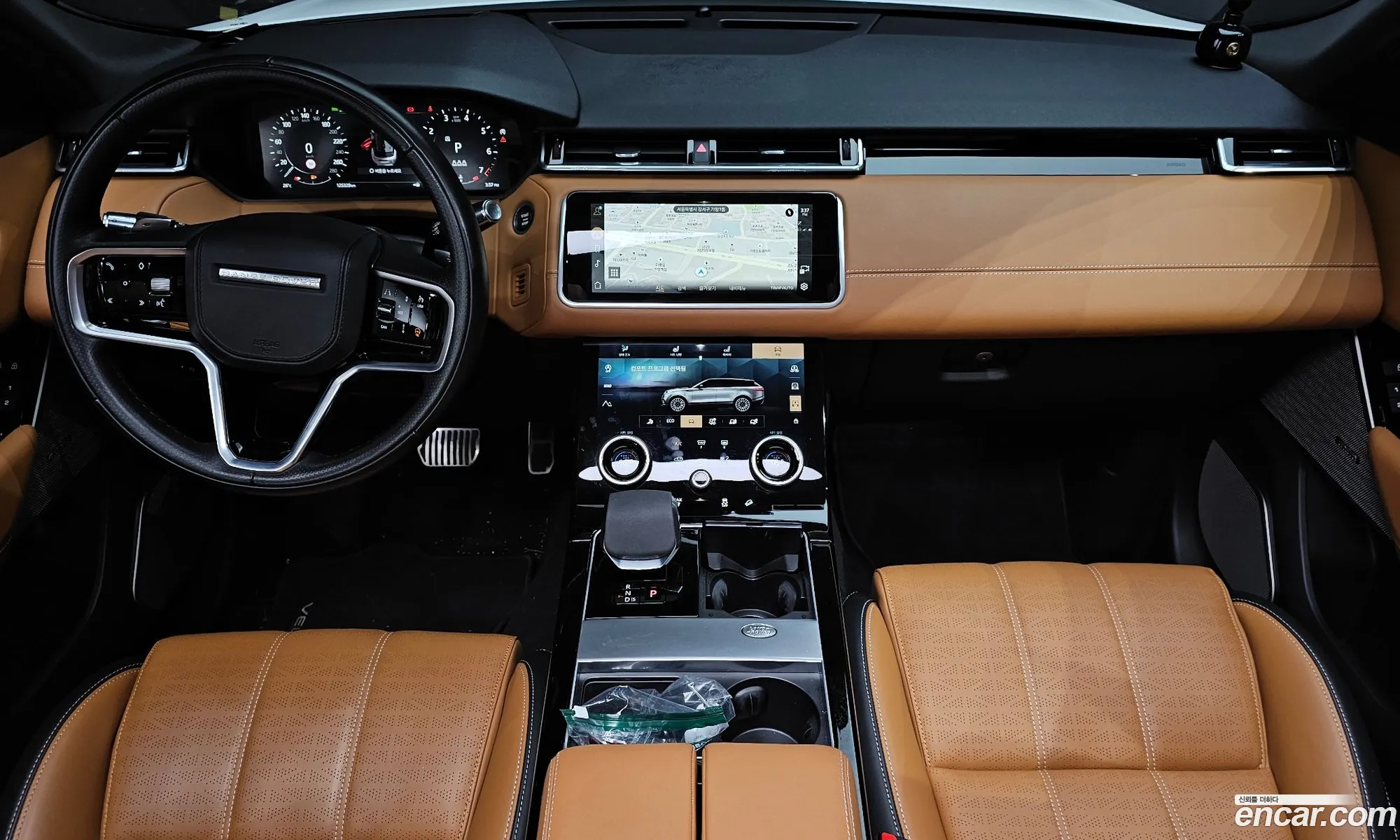 Land Rover Range Rover Velar 2021 SALYA2BU2MA320943 — 4