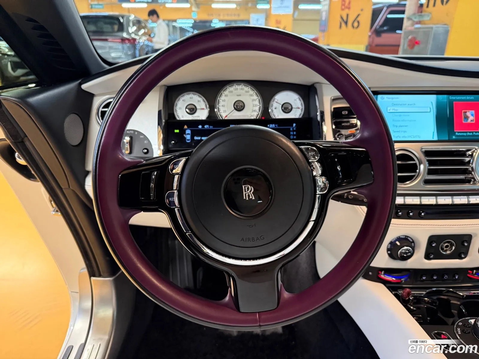 Rolls-Royce Wraith 2016 — 10