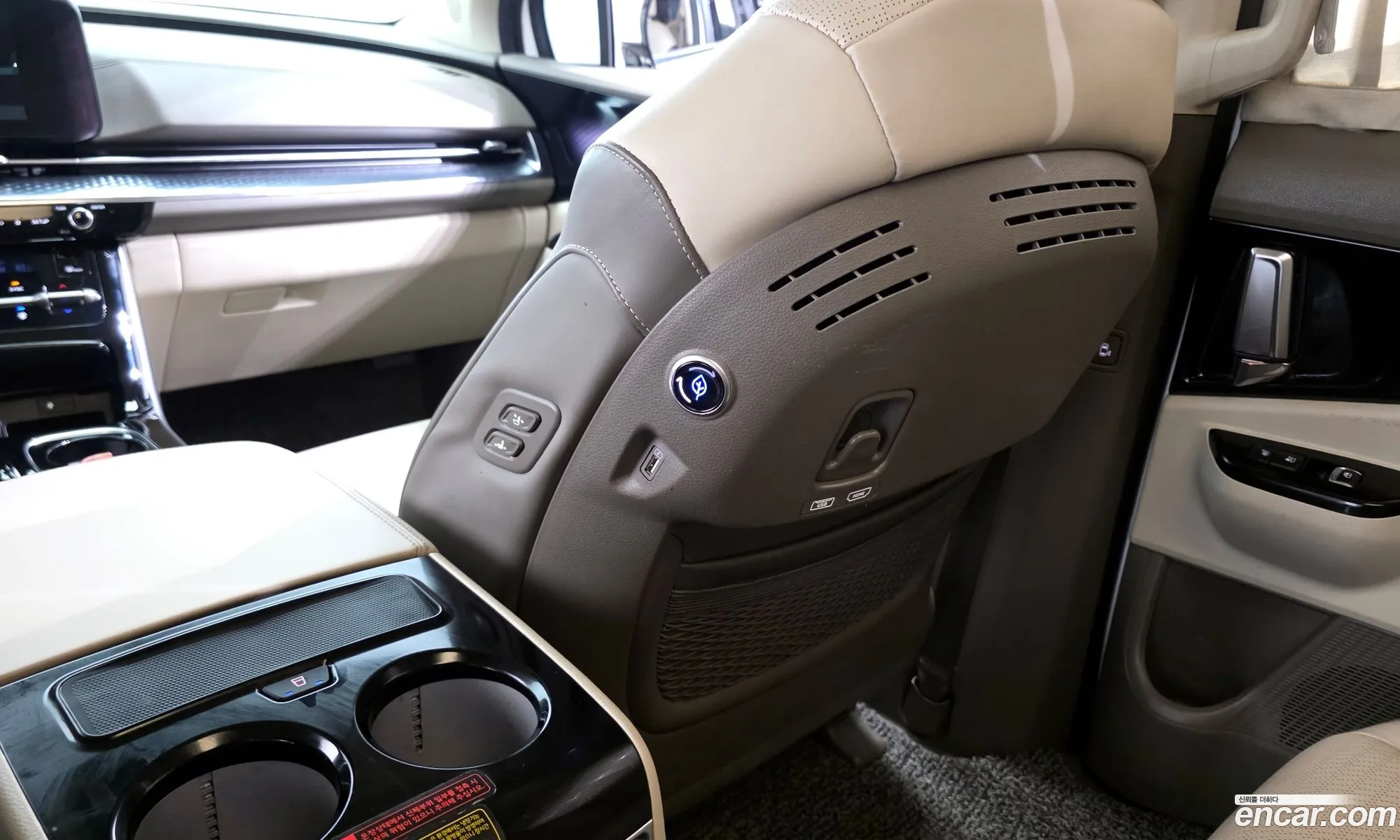 Kia Carnival 2021 KNANE813BMS106194 — 7