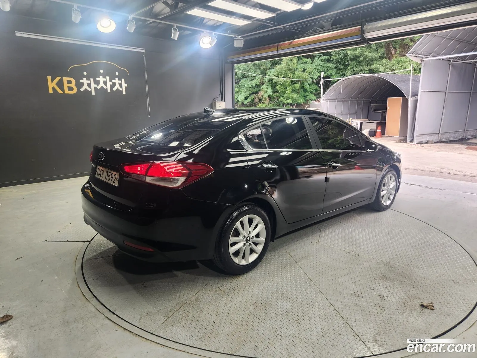 Kia K3 2016 — 3