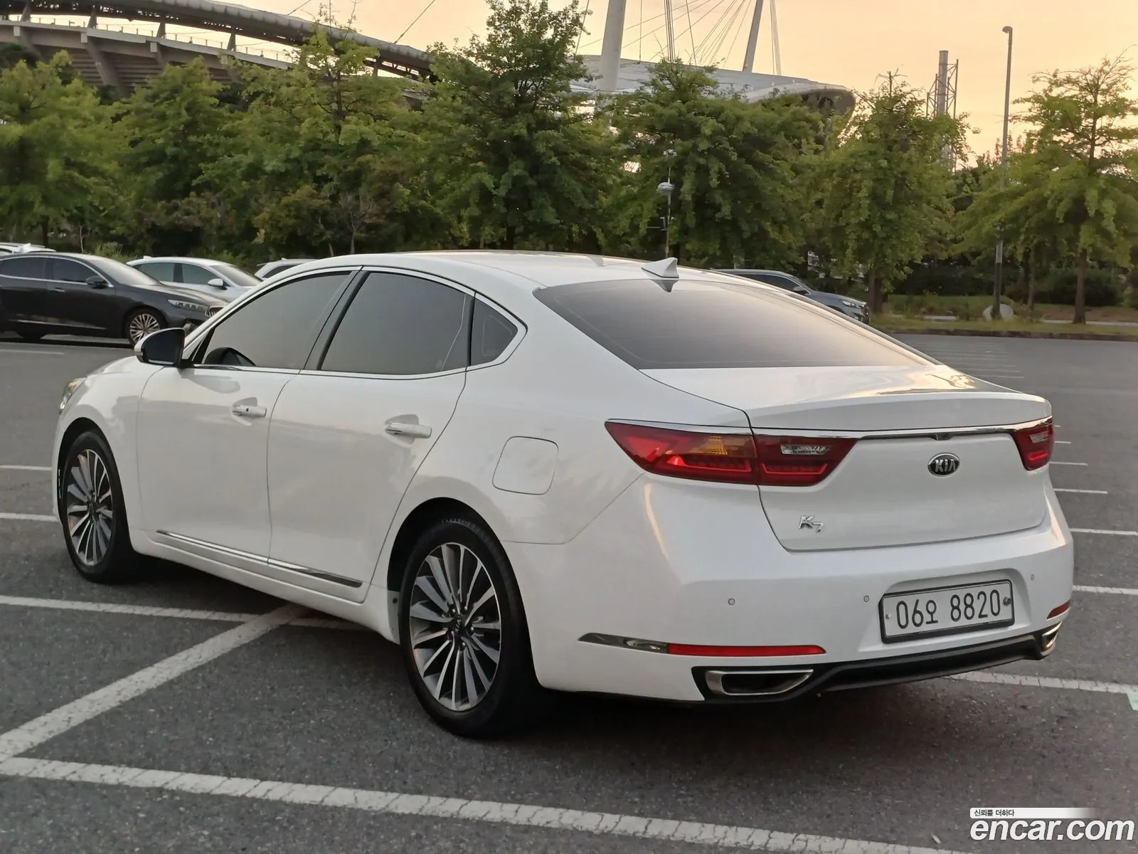 Kia K7 2017 — 3