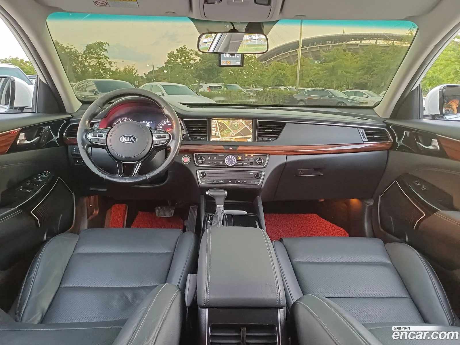 Kia K7 2017 — 2