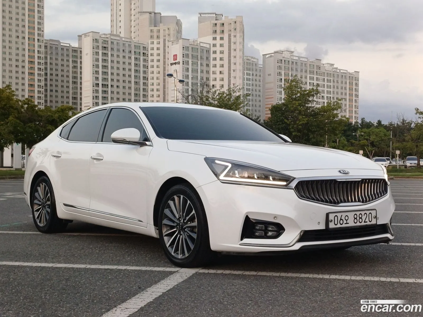 Kia K7 2017 — 4