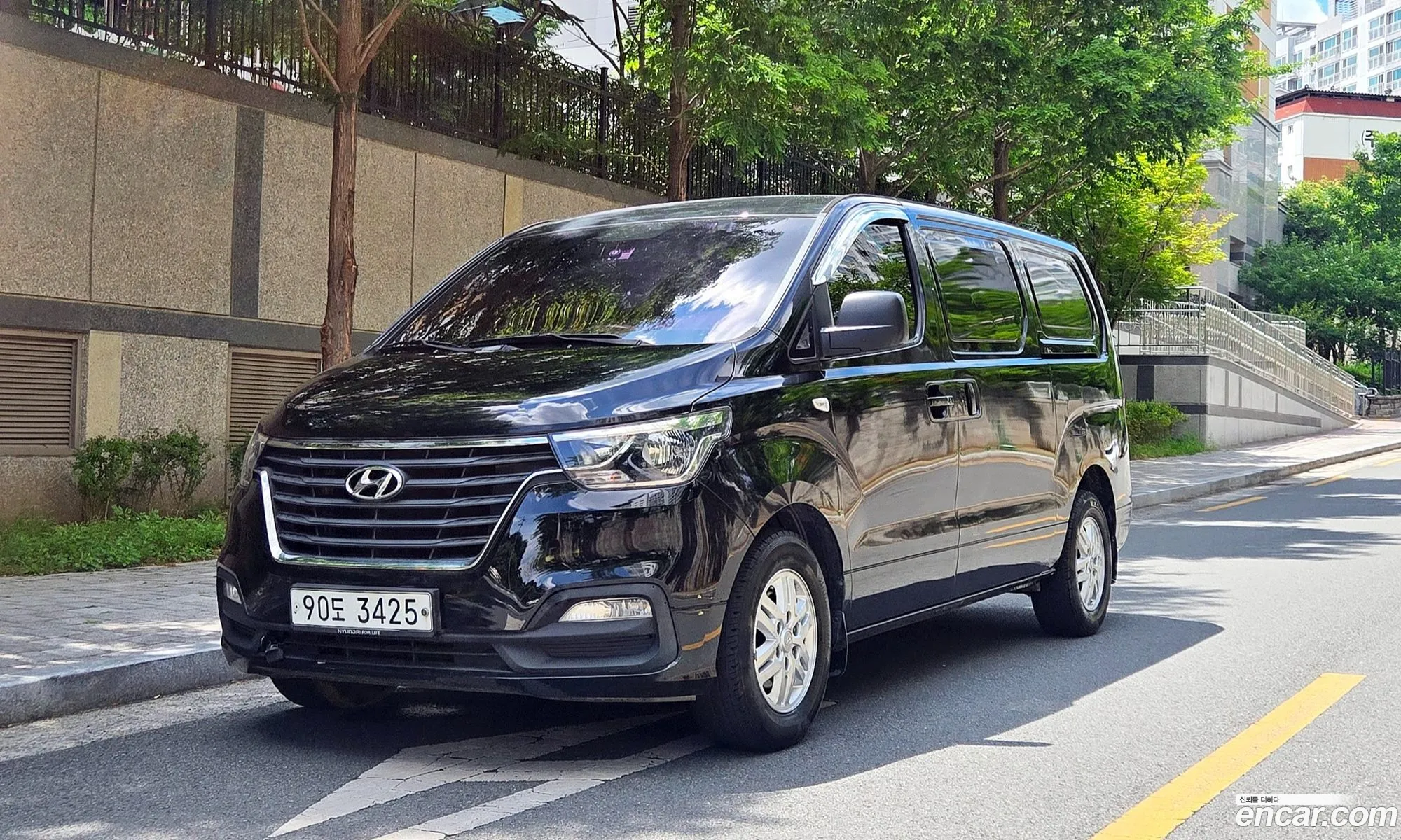 Hyundai Grand Starex 2019 — 20