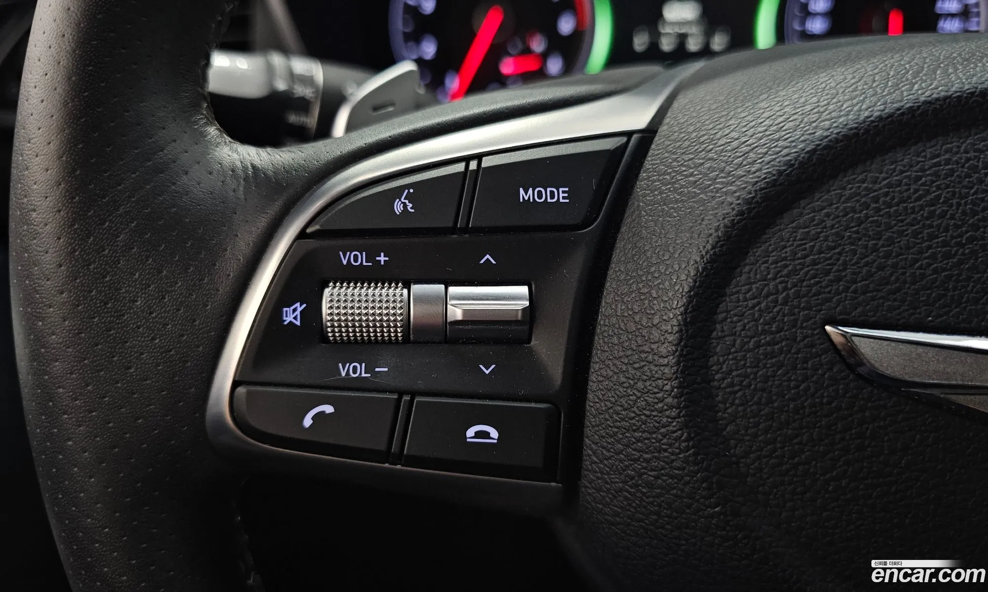 Genesis G70 2019 KMTG341ABKU052239 — 14