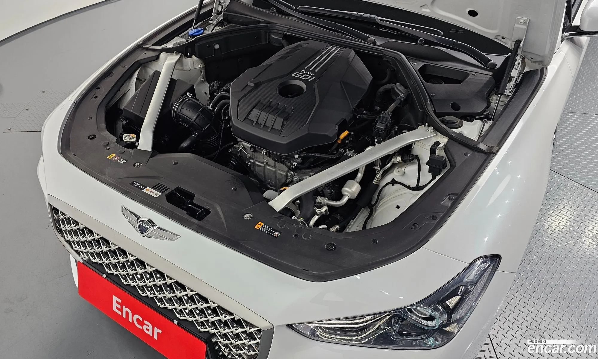 Genesis G70 2019 KMTG341ABKU052239 — 18