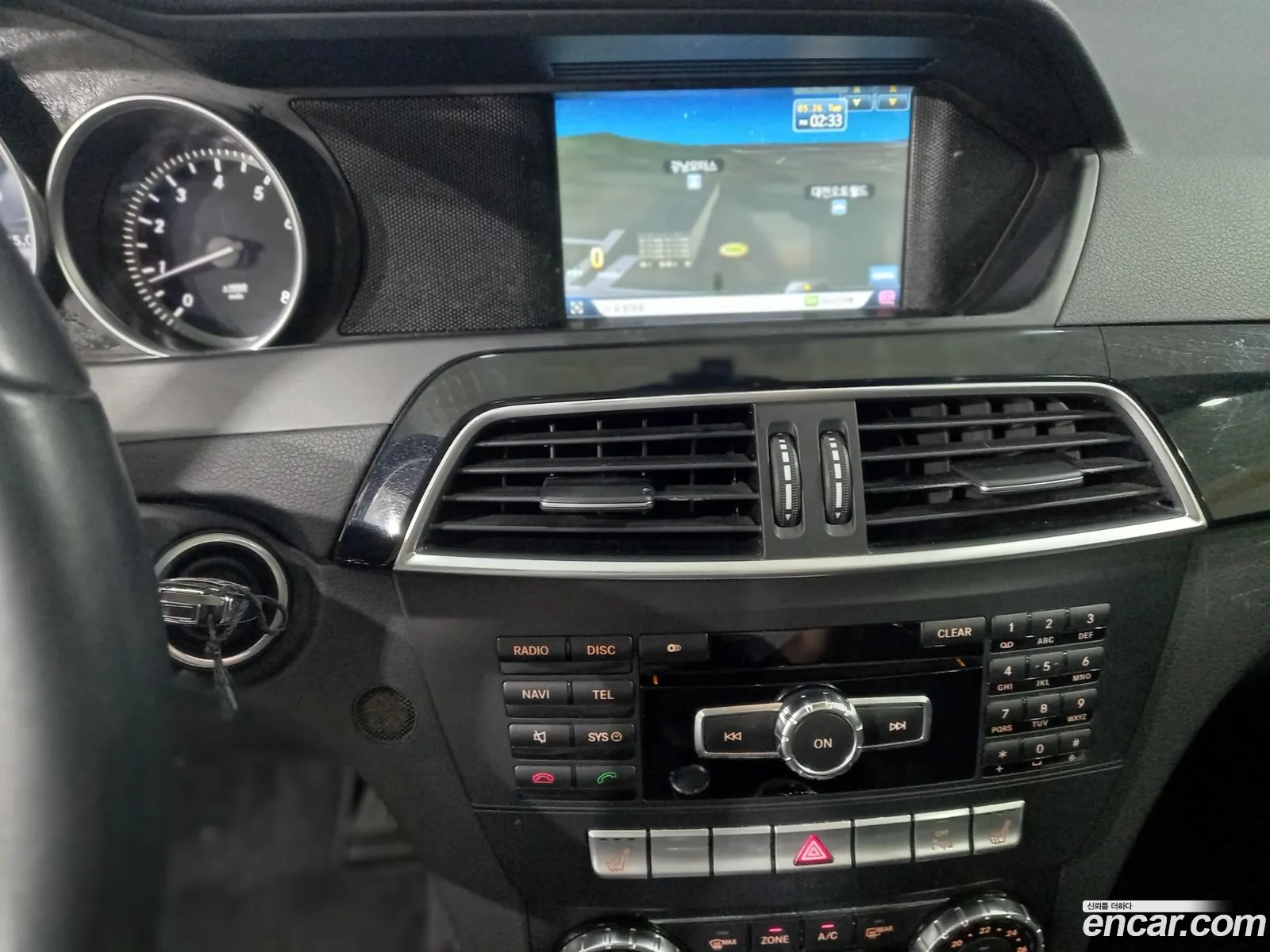 Mercedes-Benz C-Class W204 2013 — 12