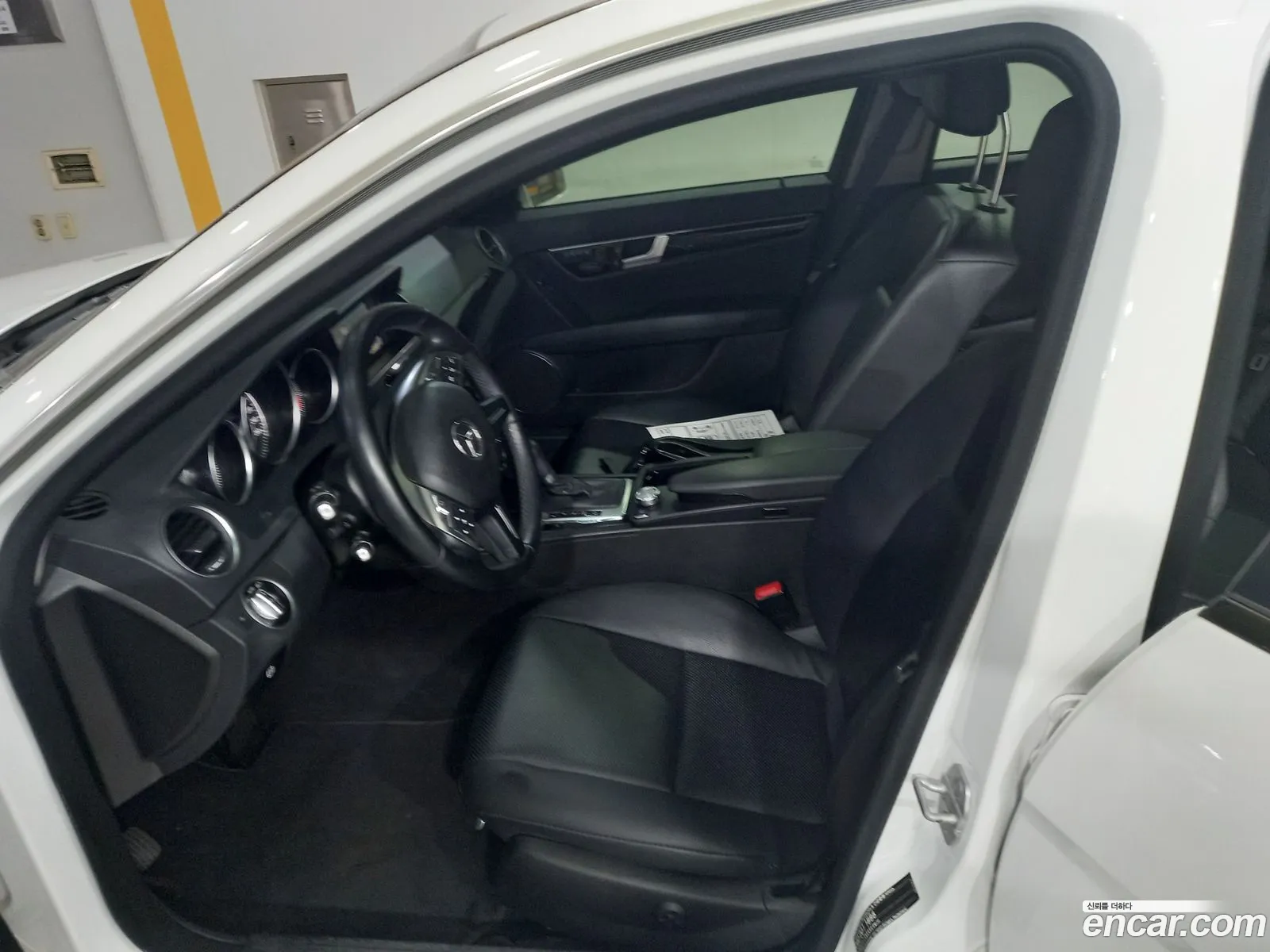 Mercedes-Benz C-Class W204 2013 — 8