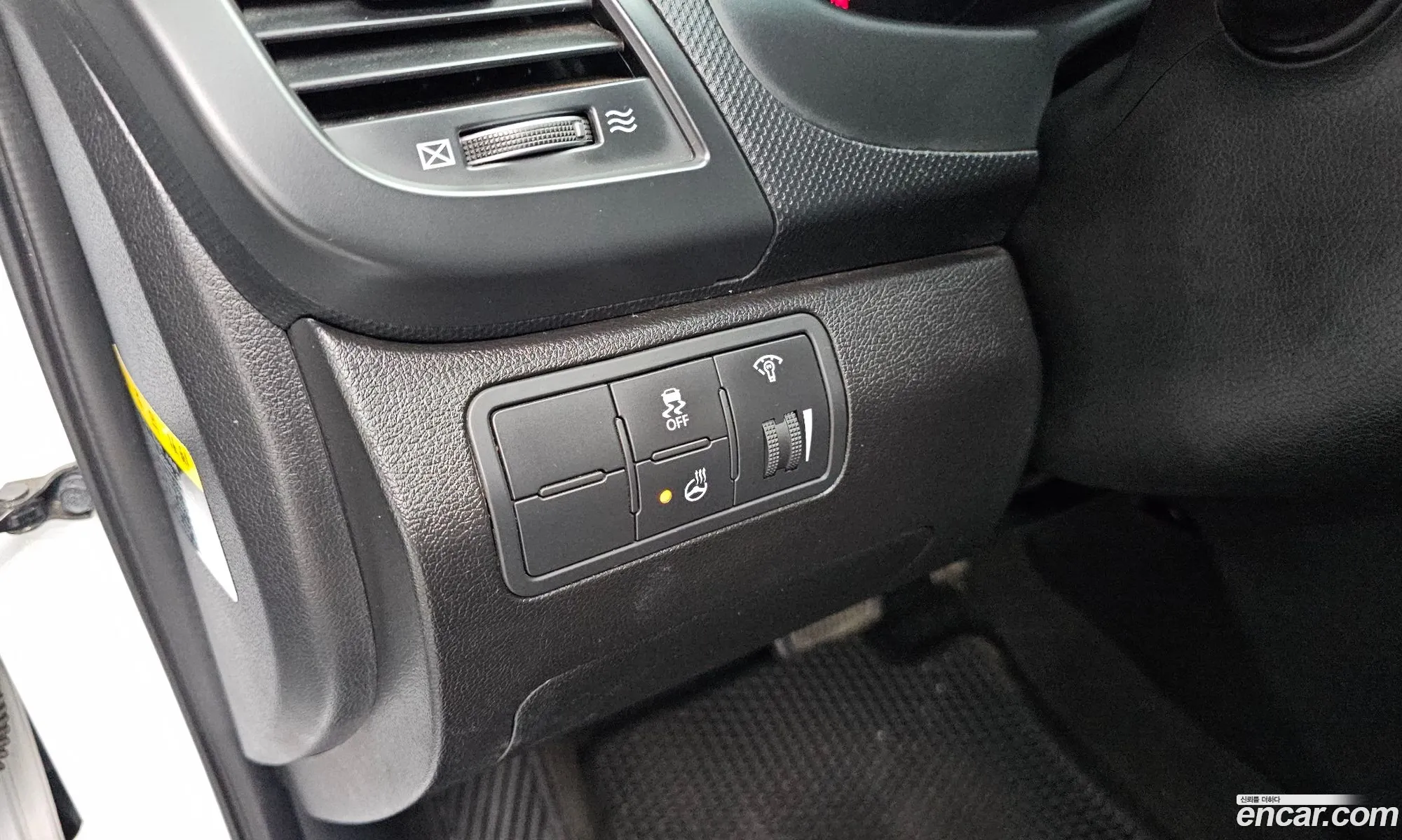 Hyundai Accent 2017 KMHCT41UGHU292529 — 4