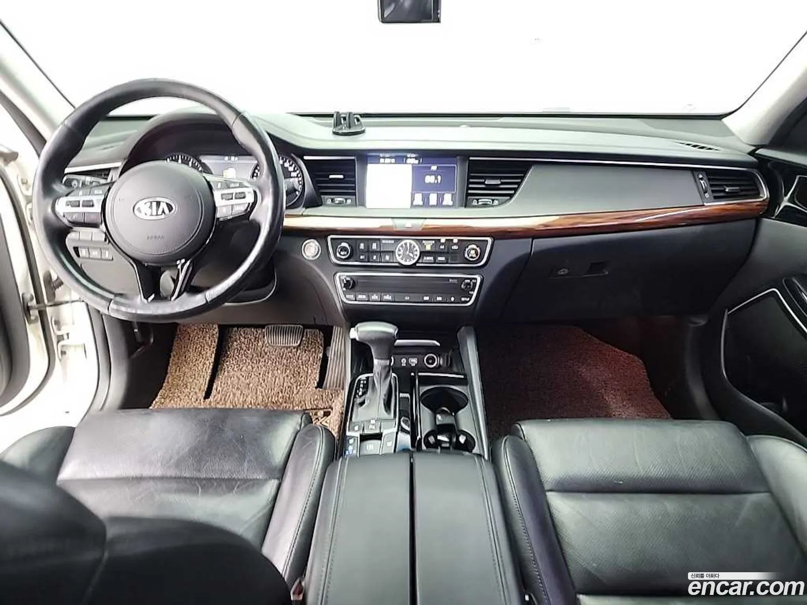 Kia K7 2017 — 12