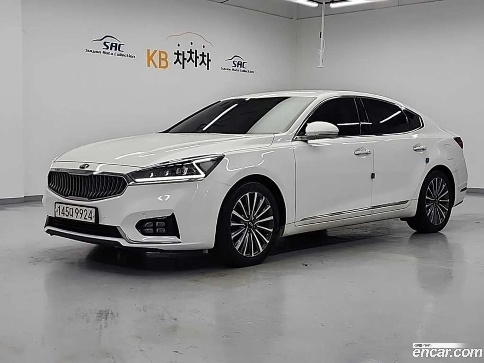 Kia K7 2017 — 17