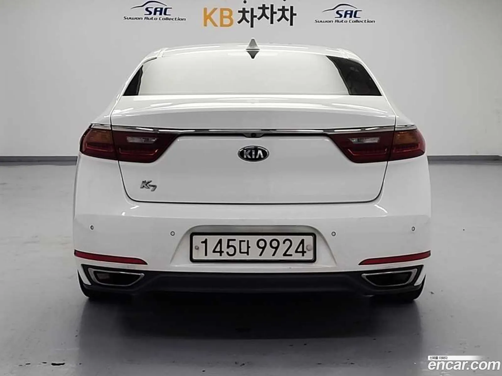 Kia K7 2017 — 14