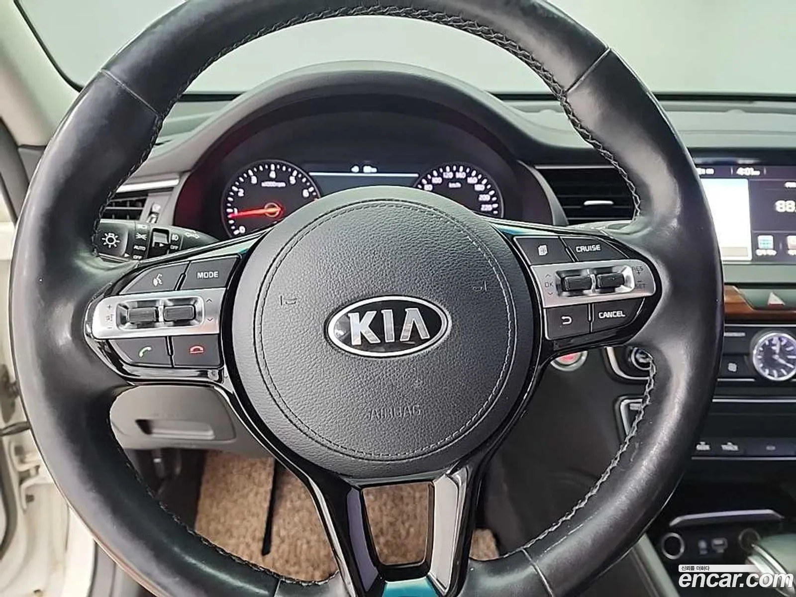 Kia K7 2017 — 5