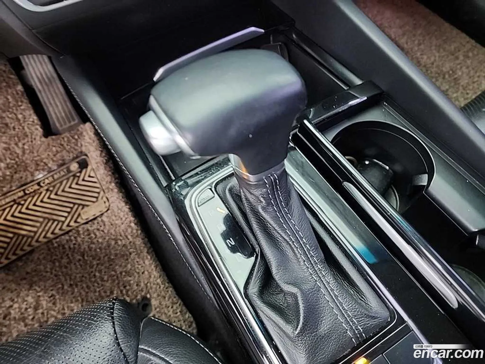 Kia K7 2017 — 18