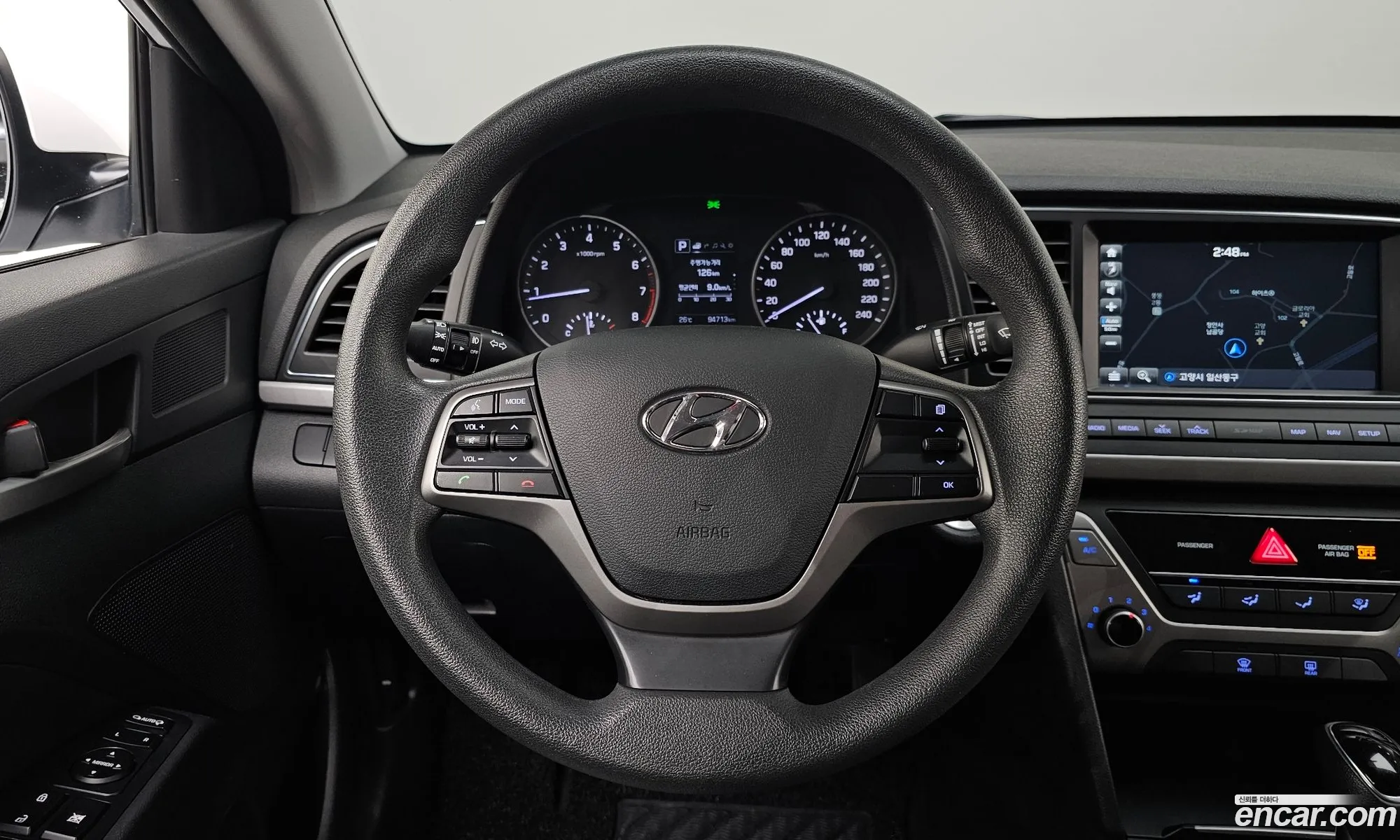 Hyundai Elantra AD 2018 — 3