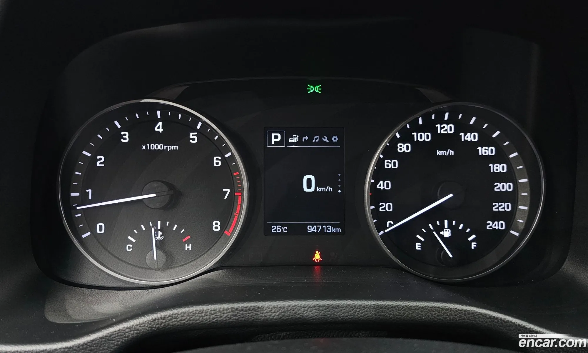 Hyundai Elantra AD 2018 — 28