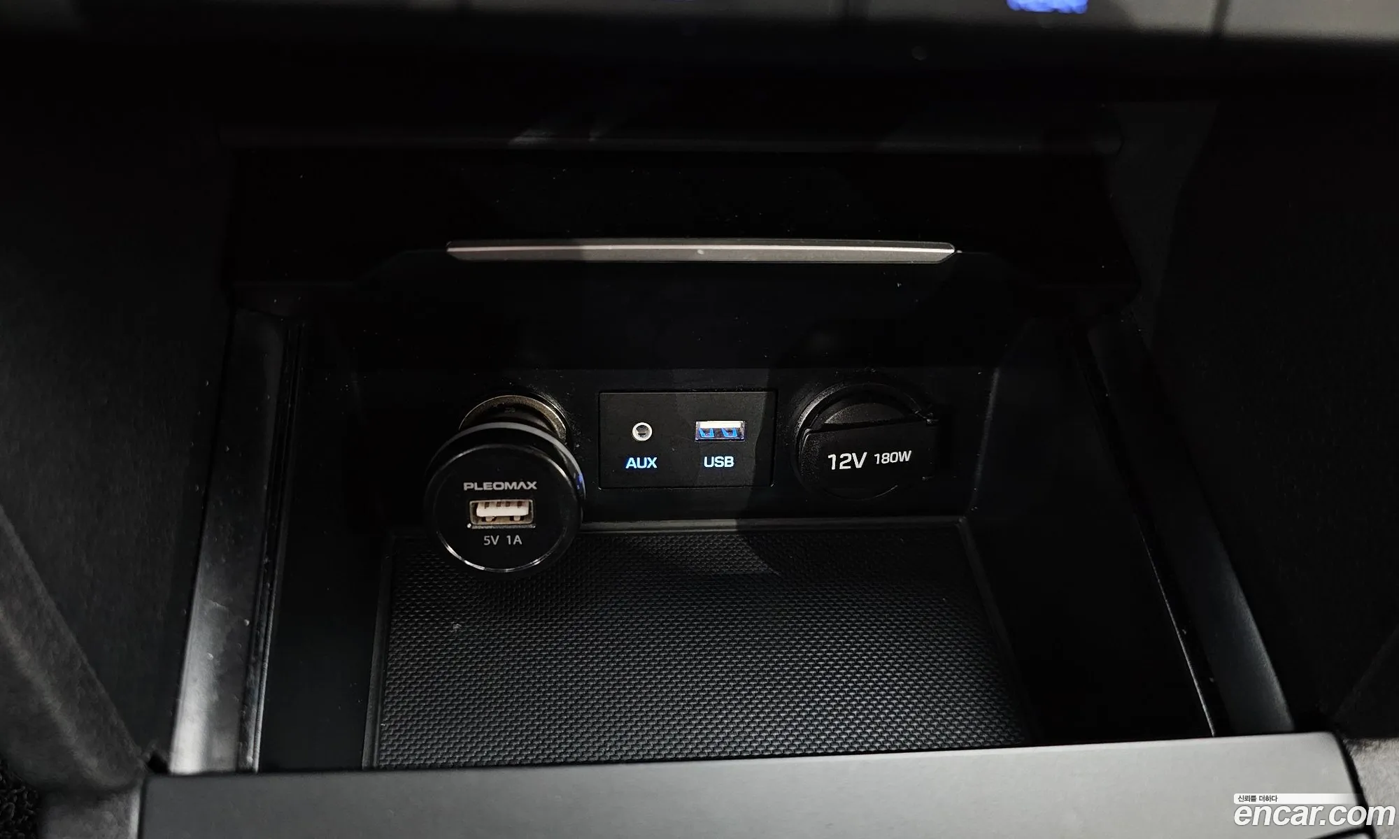 Hyundai Elantra AD 2018 — 27