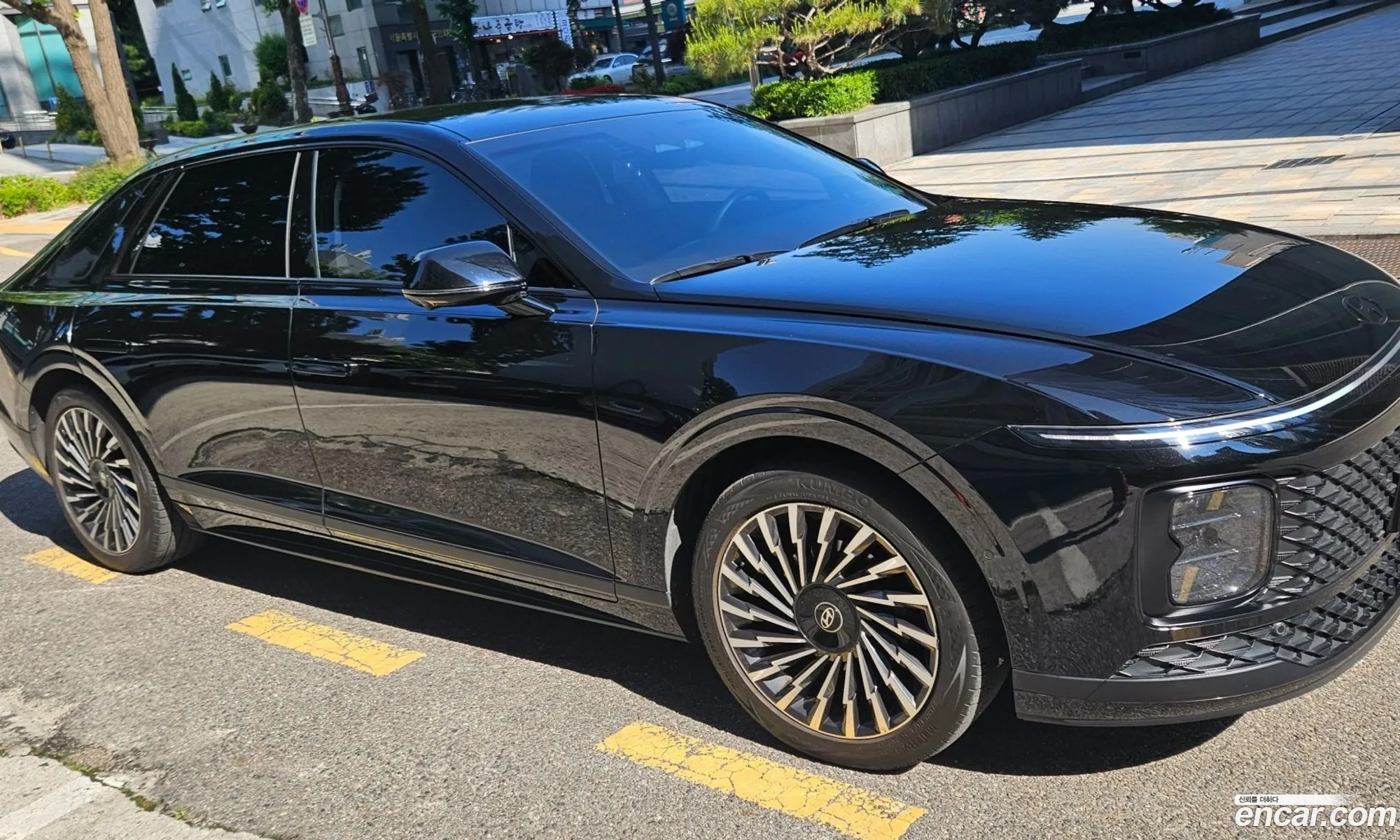 Hyundai Grandeur Hybrid 2024 — 2