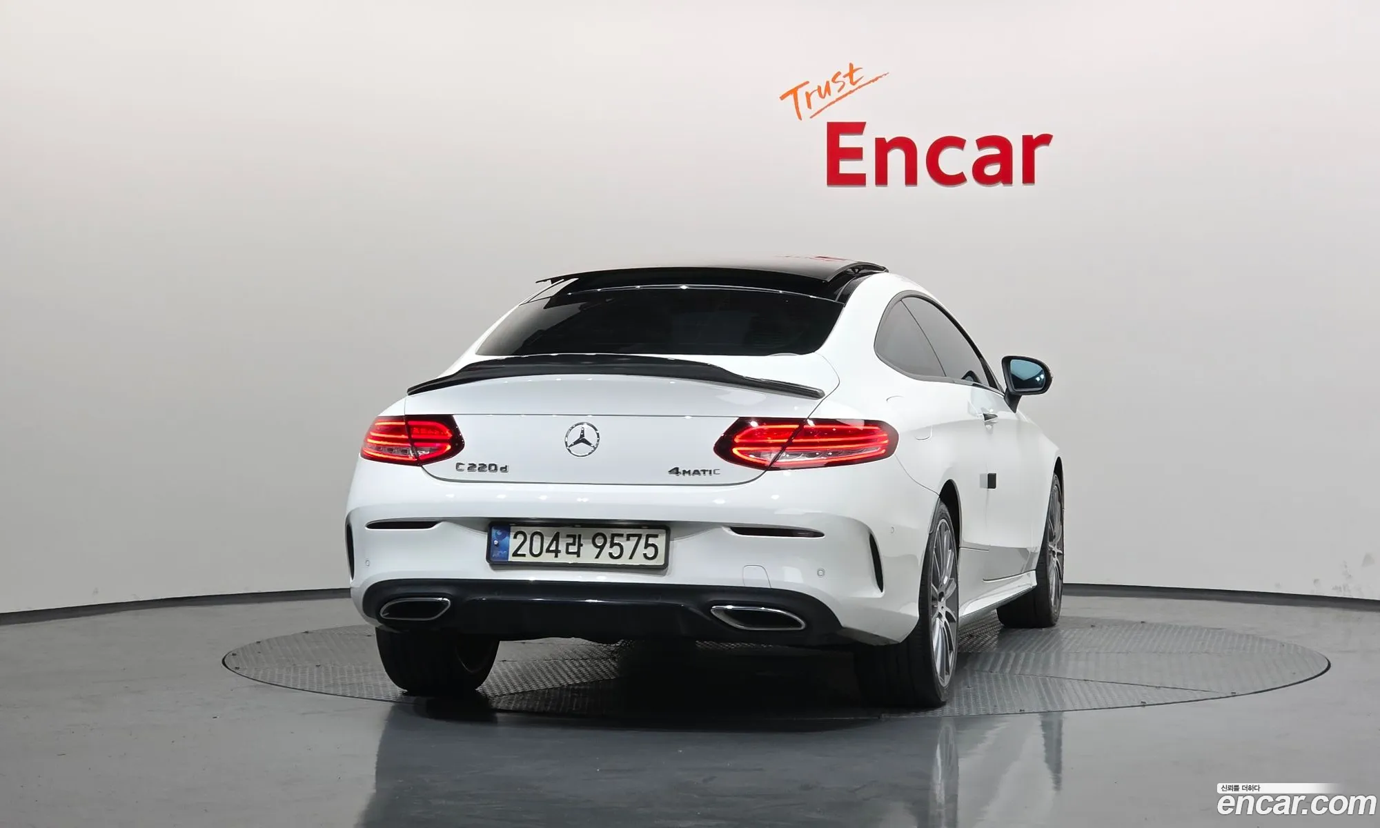Mercedes-Benz C-Class W205 2019 — 16