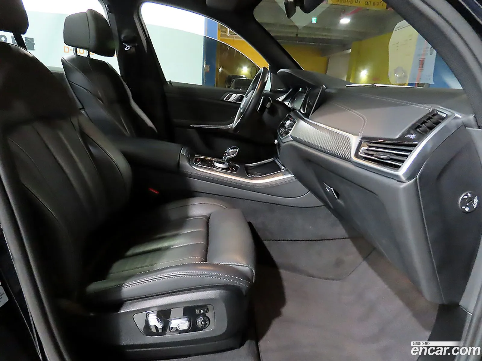 BMW X5 2021 — 19