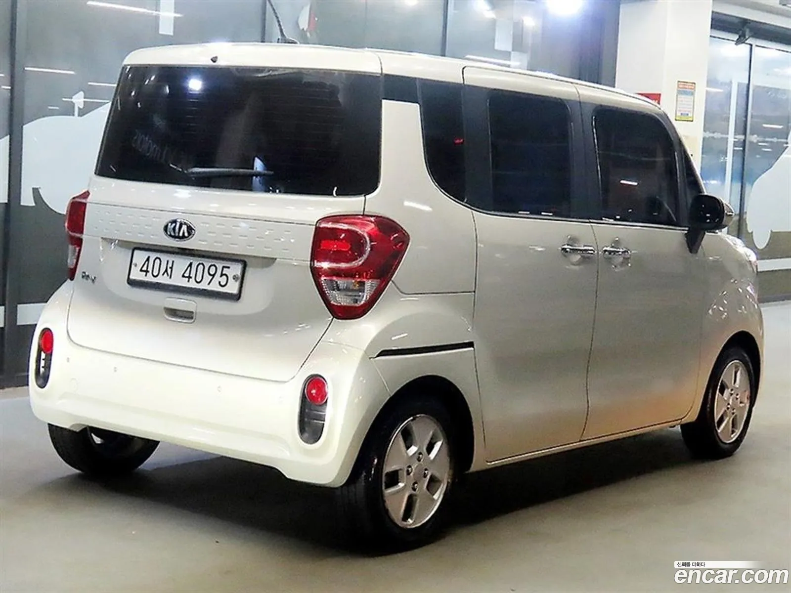Kia Ray 2018 — 11