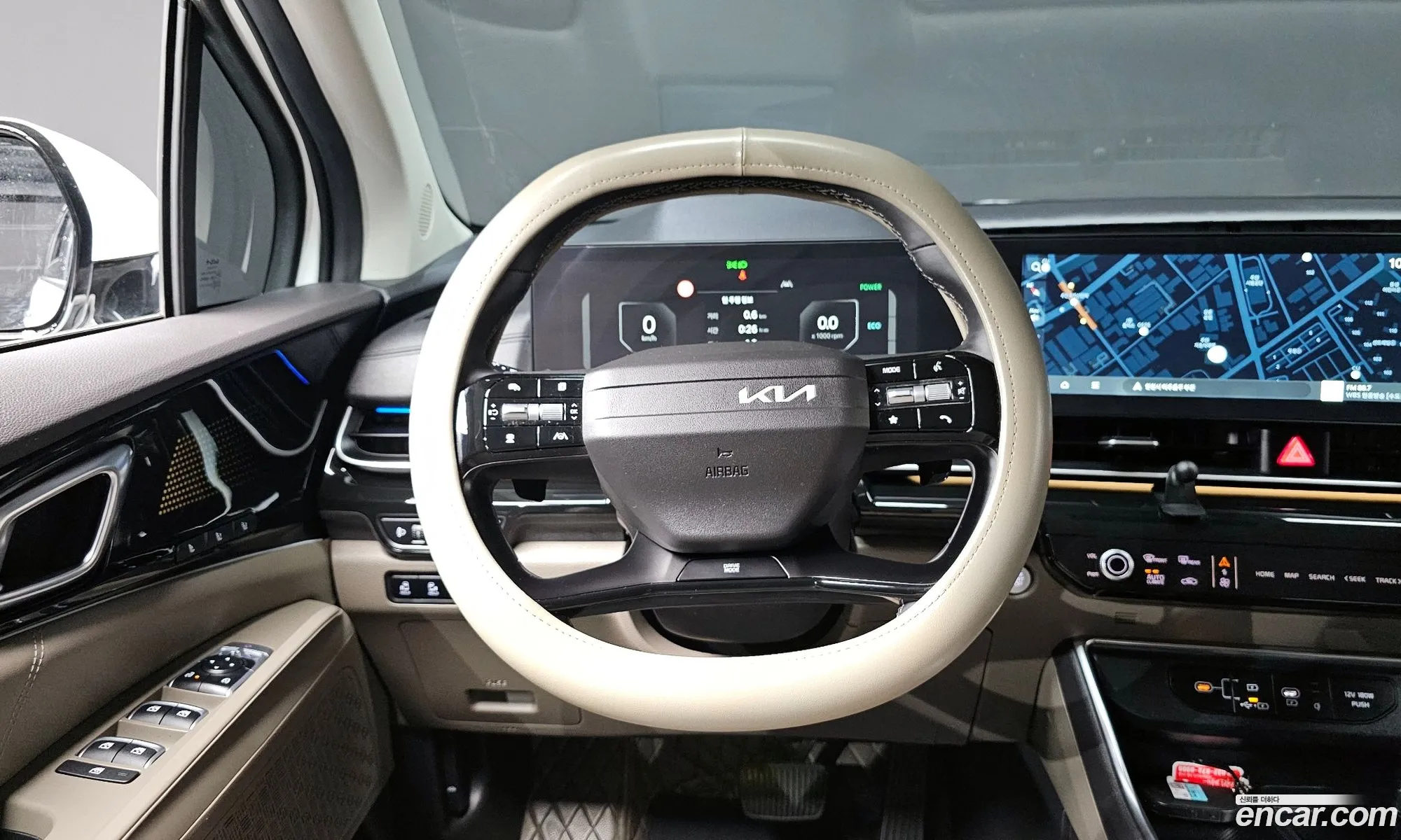 Kia Carnival 2025 KNANE81ABTS119810 — 11