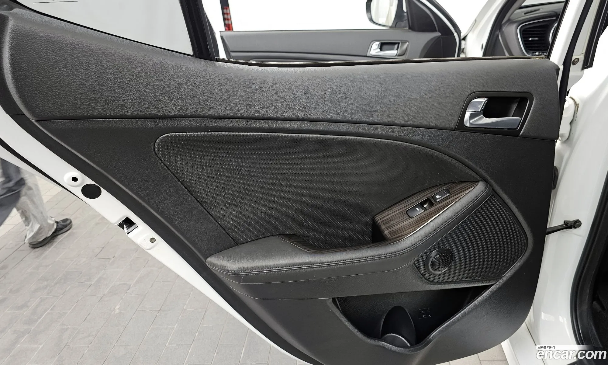 Kia K5 2013 — 13