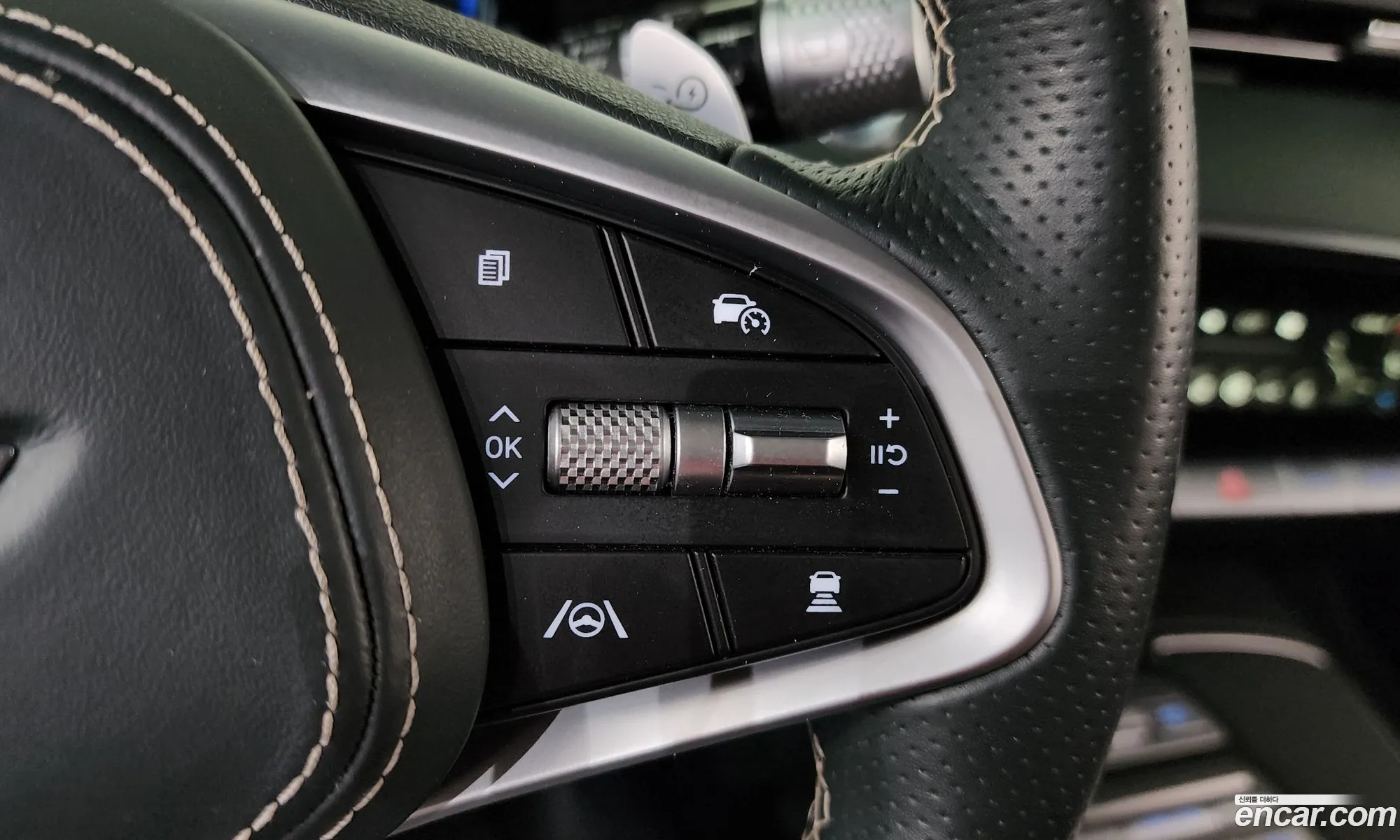 Genesis Electrified GV70 2022 — 5