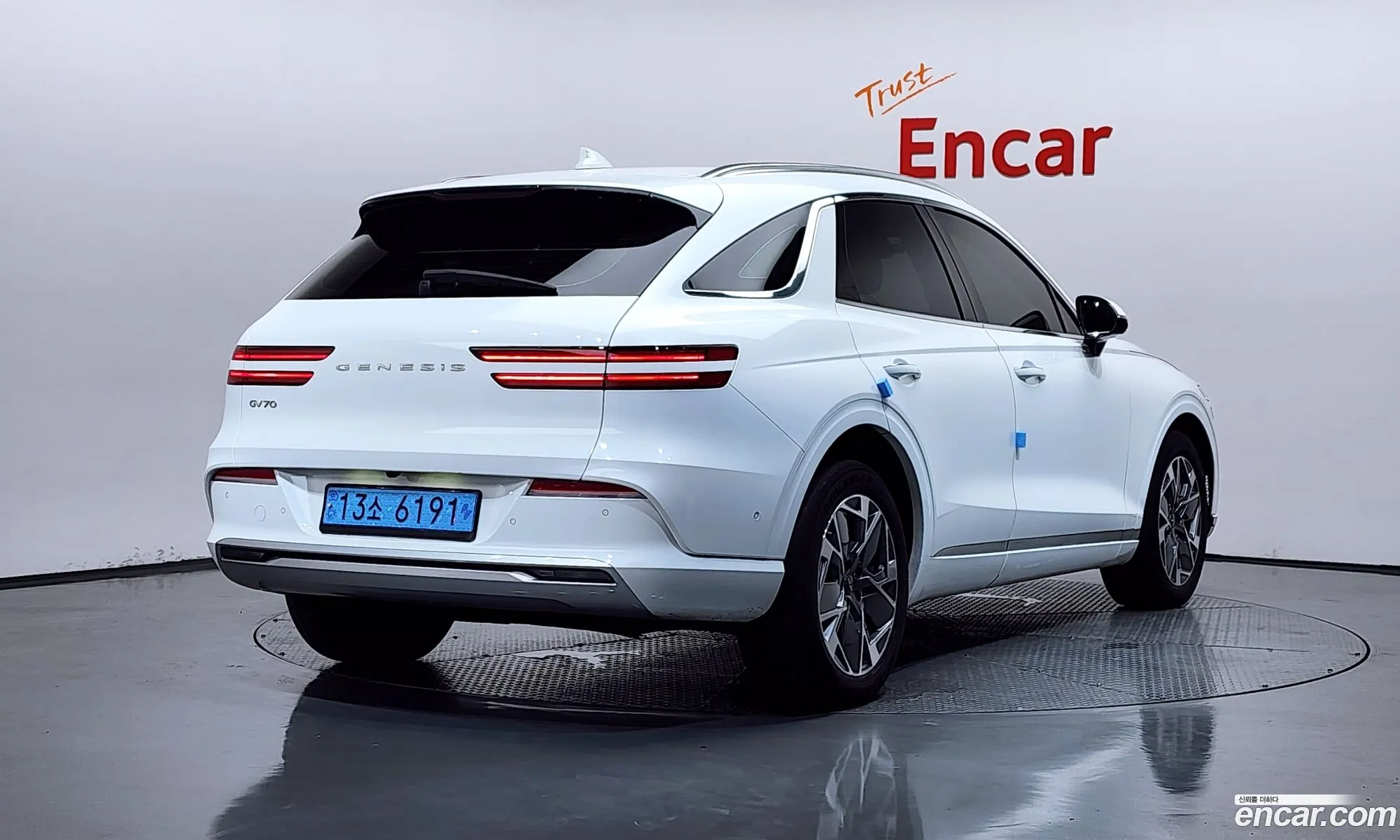 Genesis Electrified GV70 2022 — 16