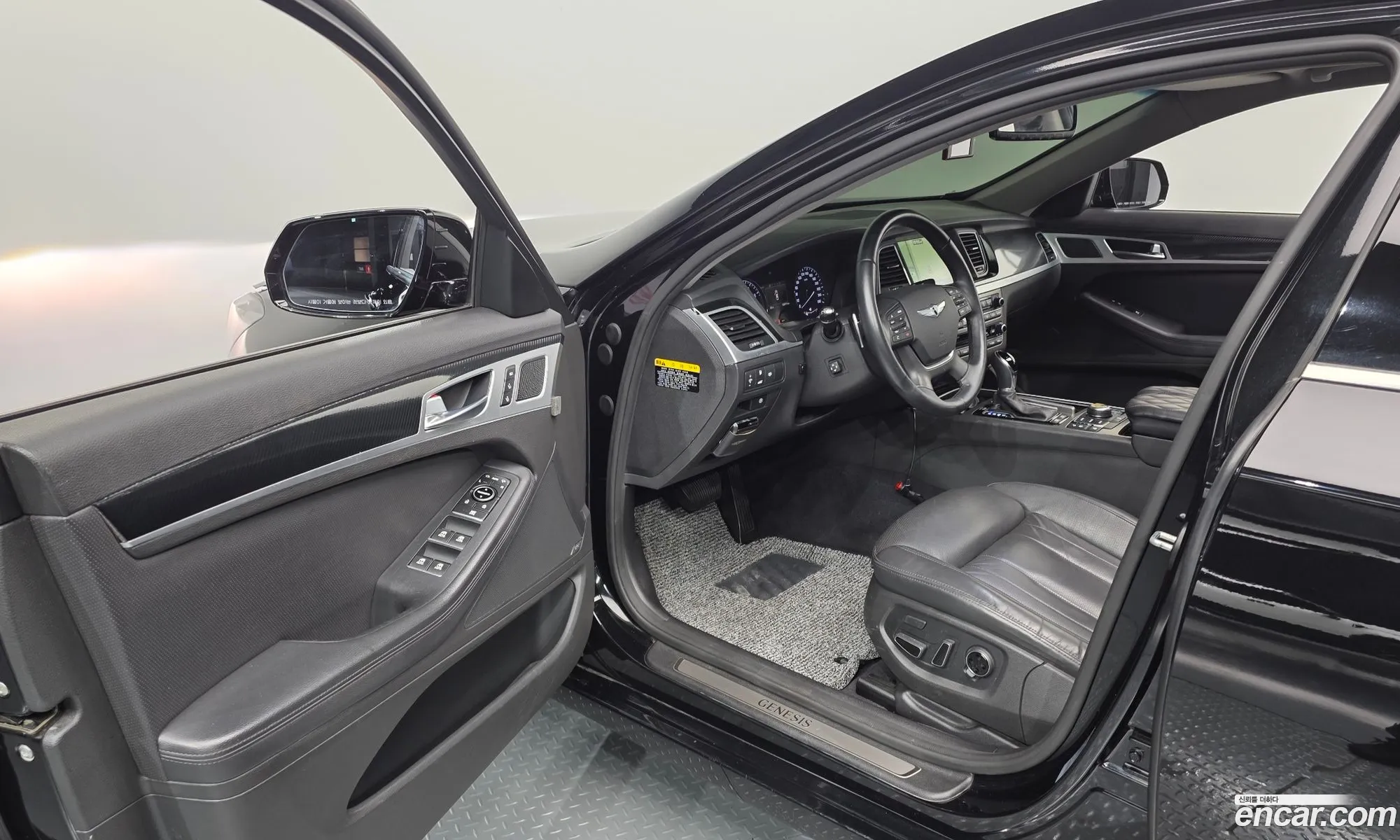 Hyundai Genesis DH 2014 KMHGM41DBFU055649 — 5
