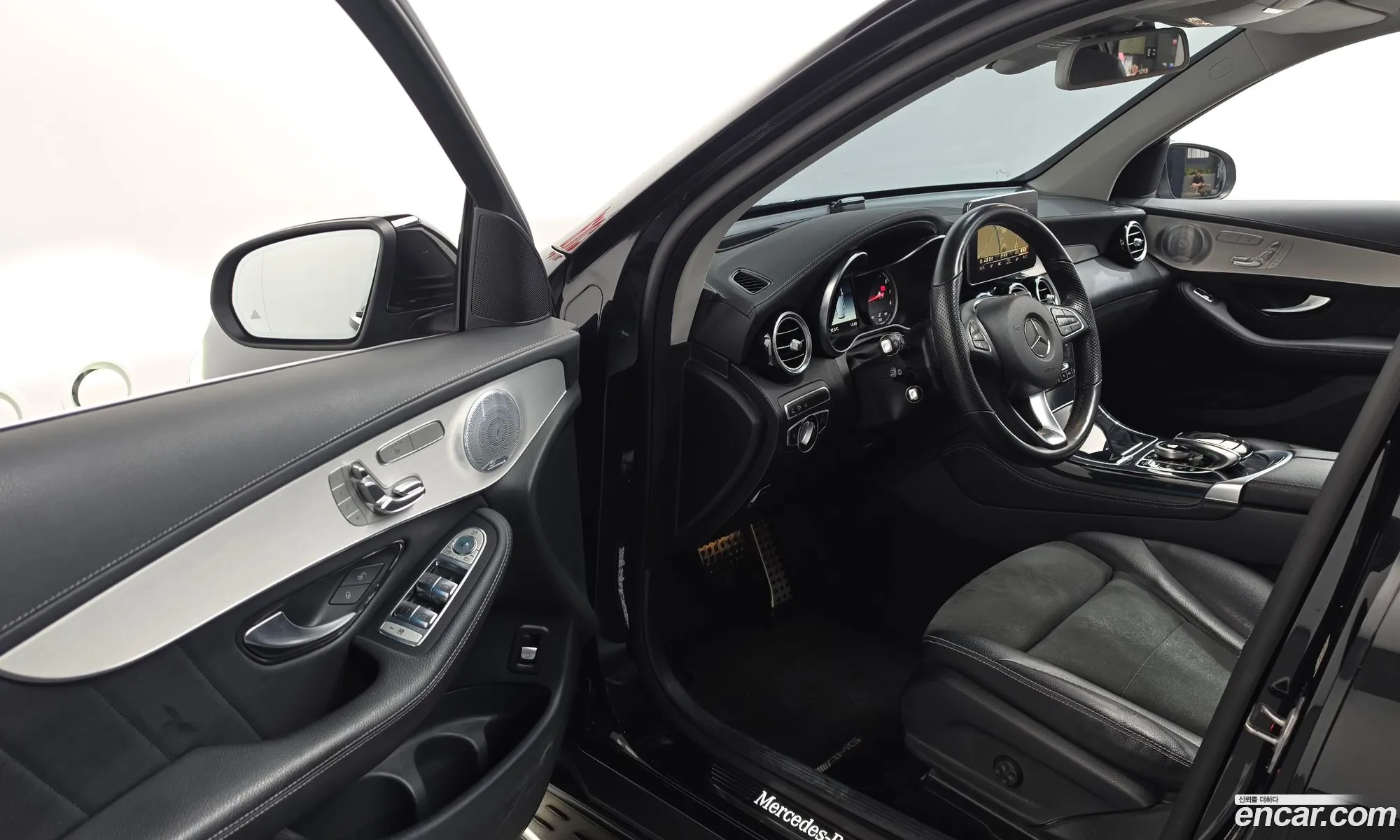 Mercedes-Benz GLC-Class X253 2019 — 20