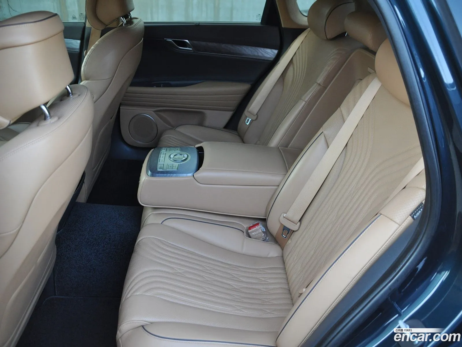 Genesis G80 2020 — 2