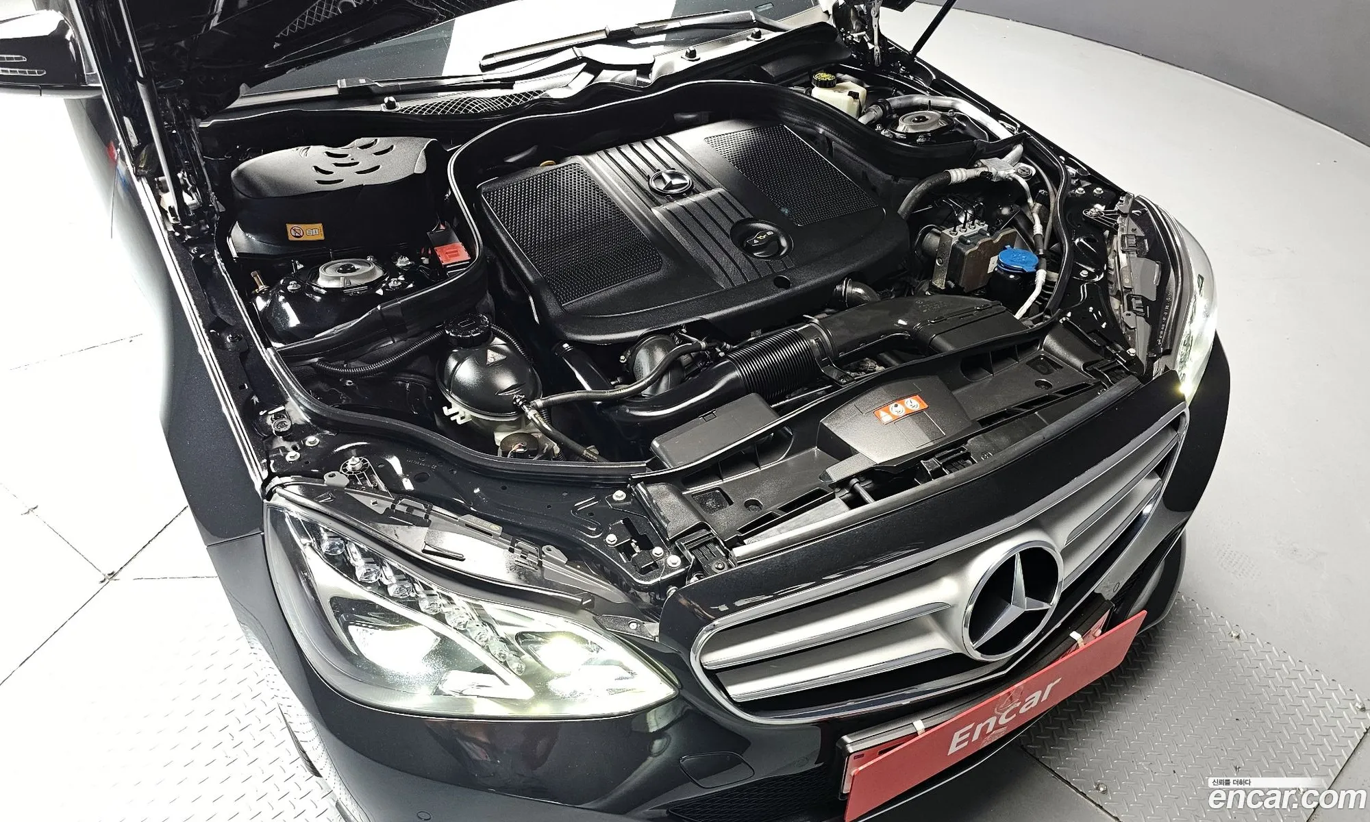 Mercedes-Benz E-Class W212 2016 — 9