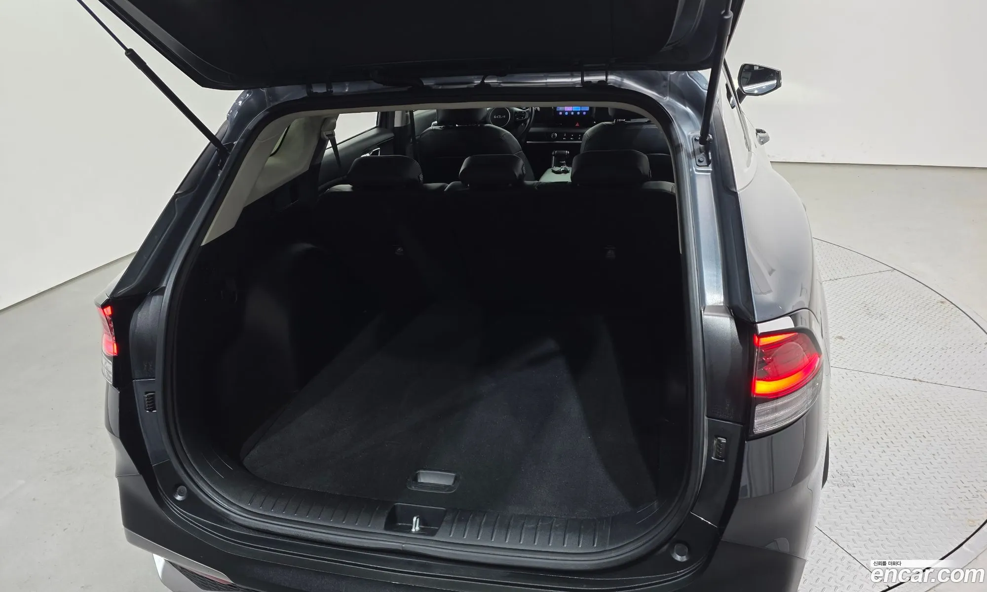 Kia Sportage 2022 — 28