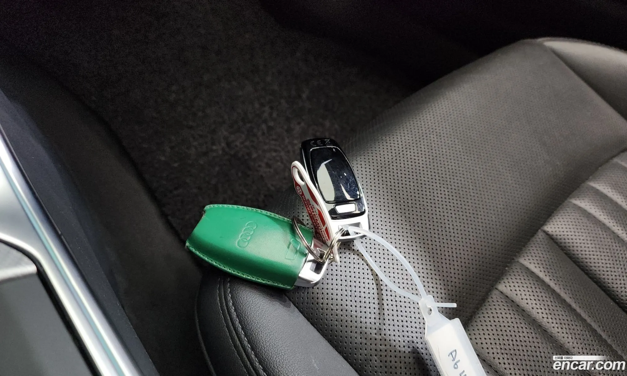Audi A6 2021 WAUZZZF2111111111 — 24