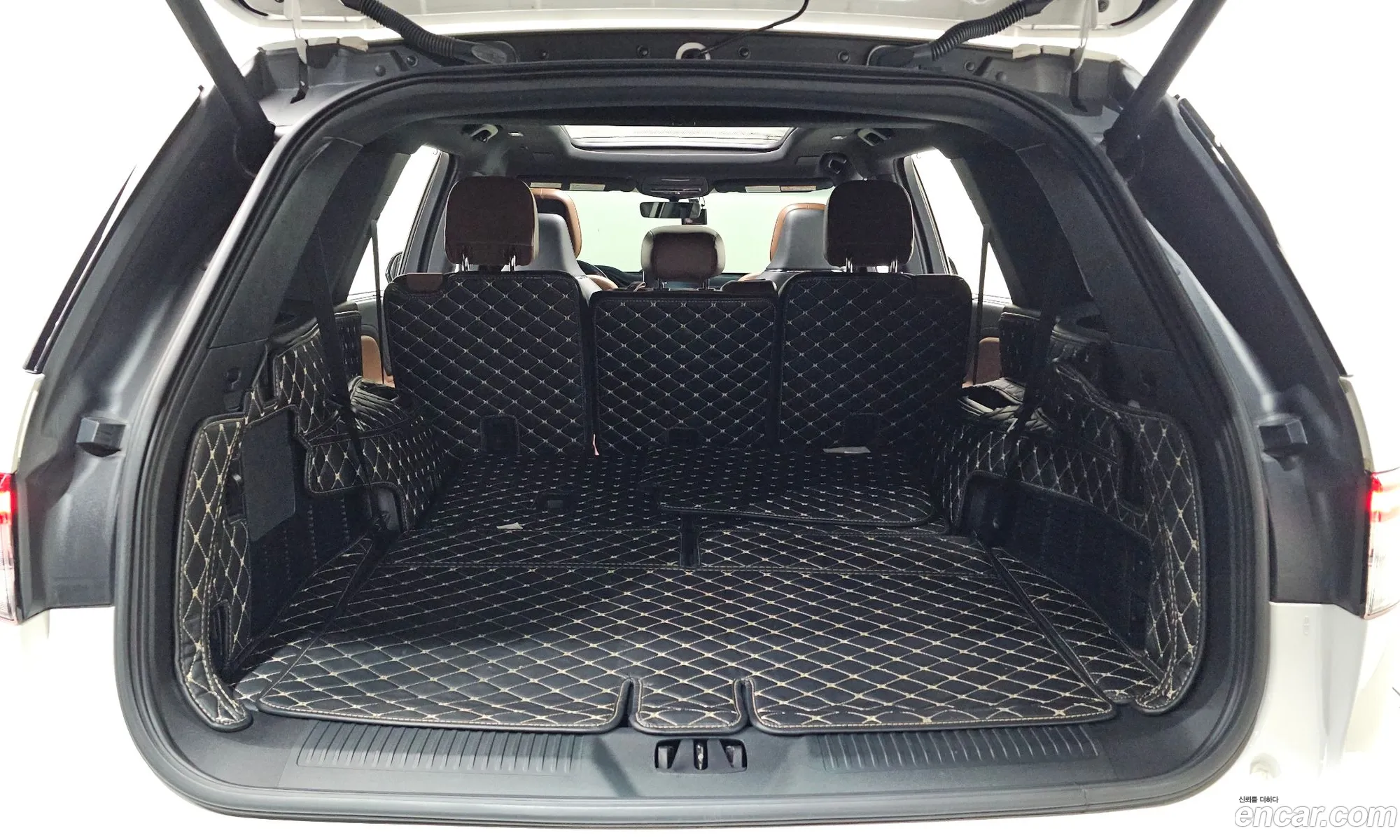 Lincoln Aviator 2021 5LMYJ8XY7MNL01537 — 19