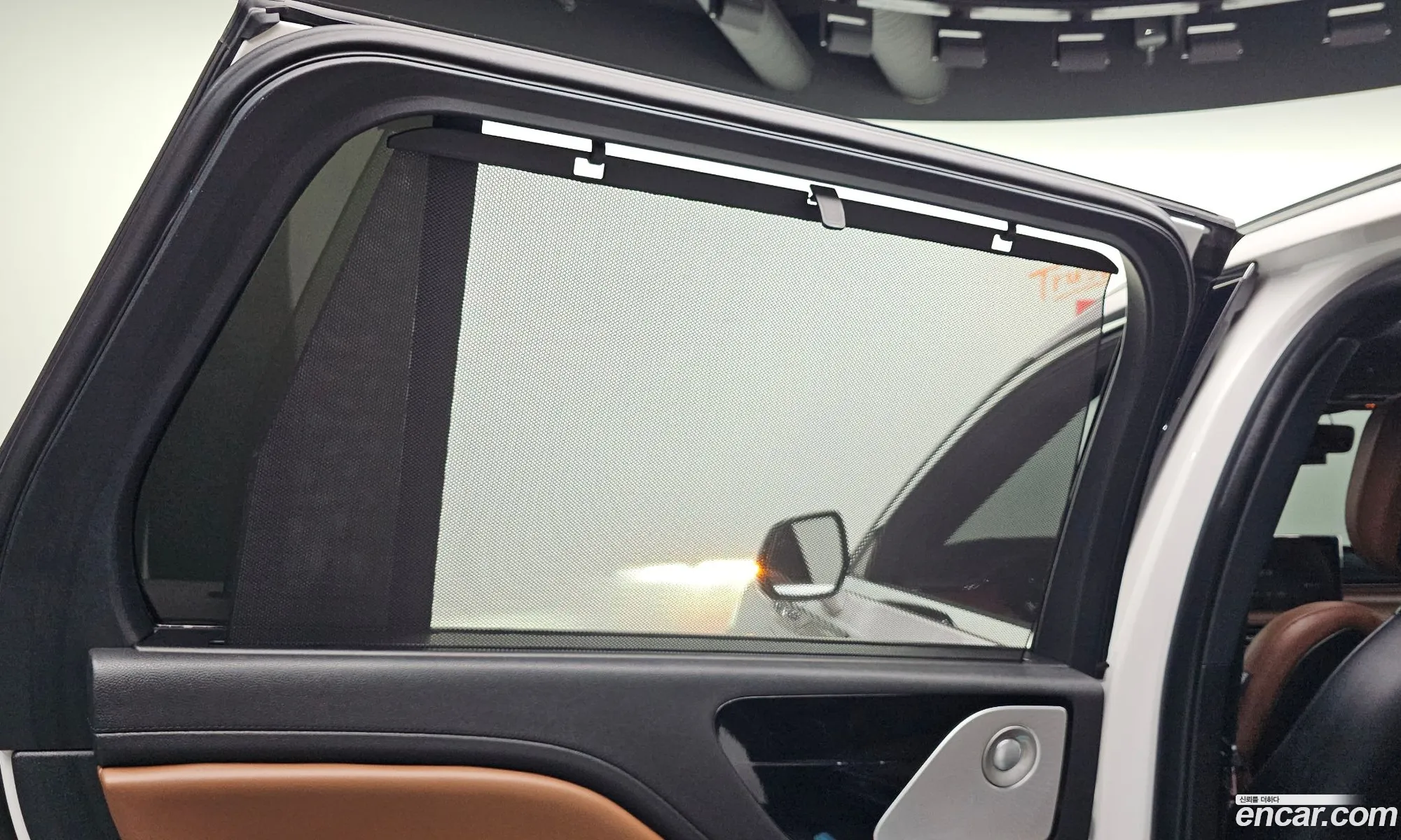 Lincoln Aviator 2021 5LMYJ8XY7MNL01537 — 10