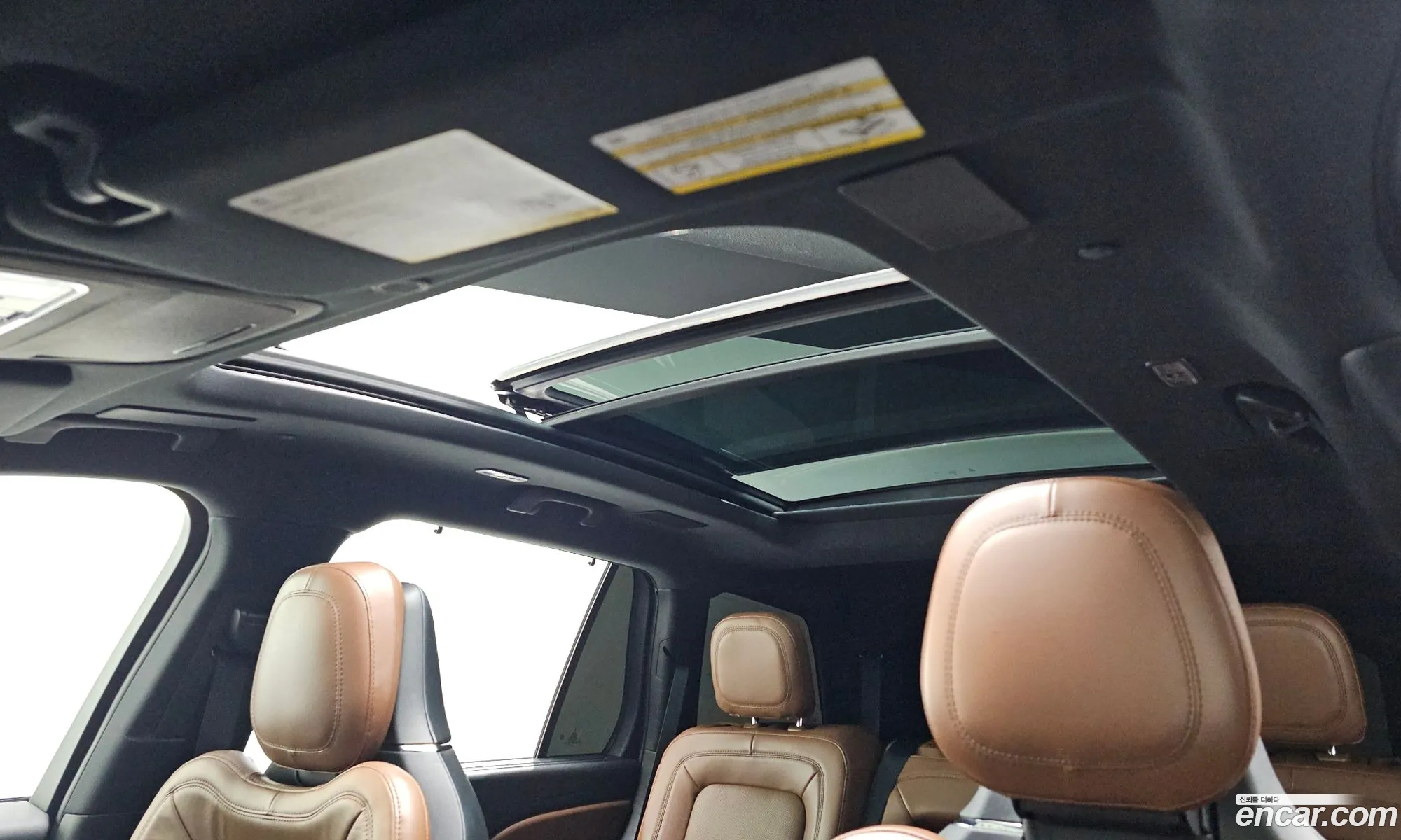 Lincoln Aviator 2021 5LMYJ8XY7MNL01537 — 30