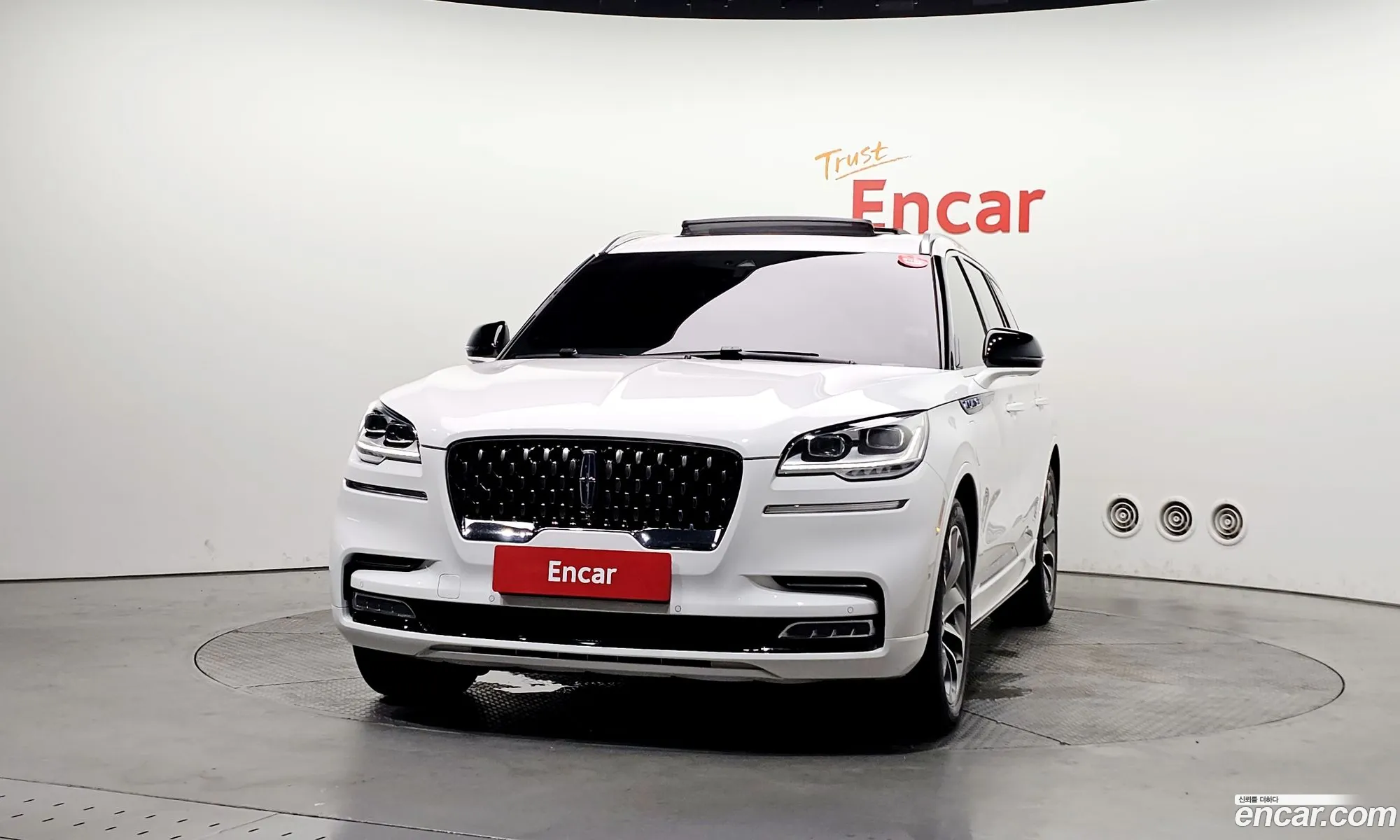 Lincoln Aviator 2021 5LMYJ8XY7MNL01537 — 16
