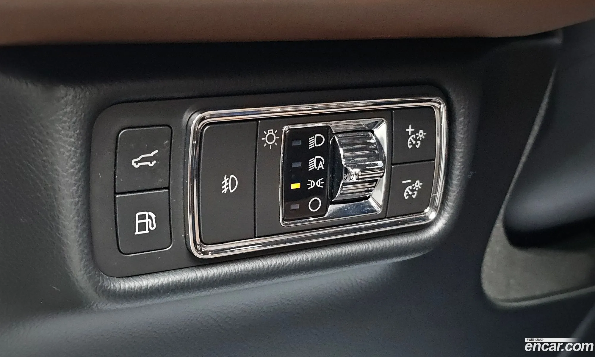 Lincoln Aviator 2021 5LMYJ8XY7MNL01537 — 13