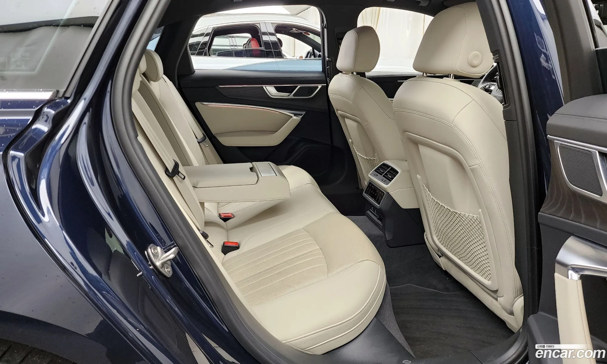 Audi A6 2023 — 8