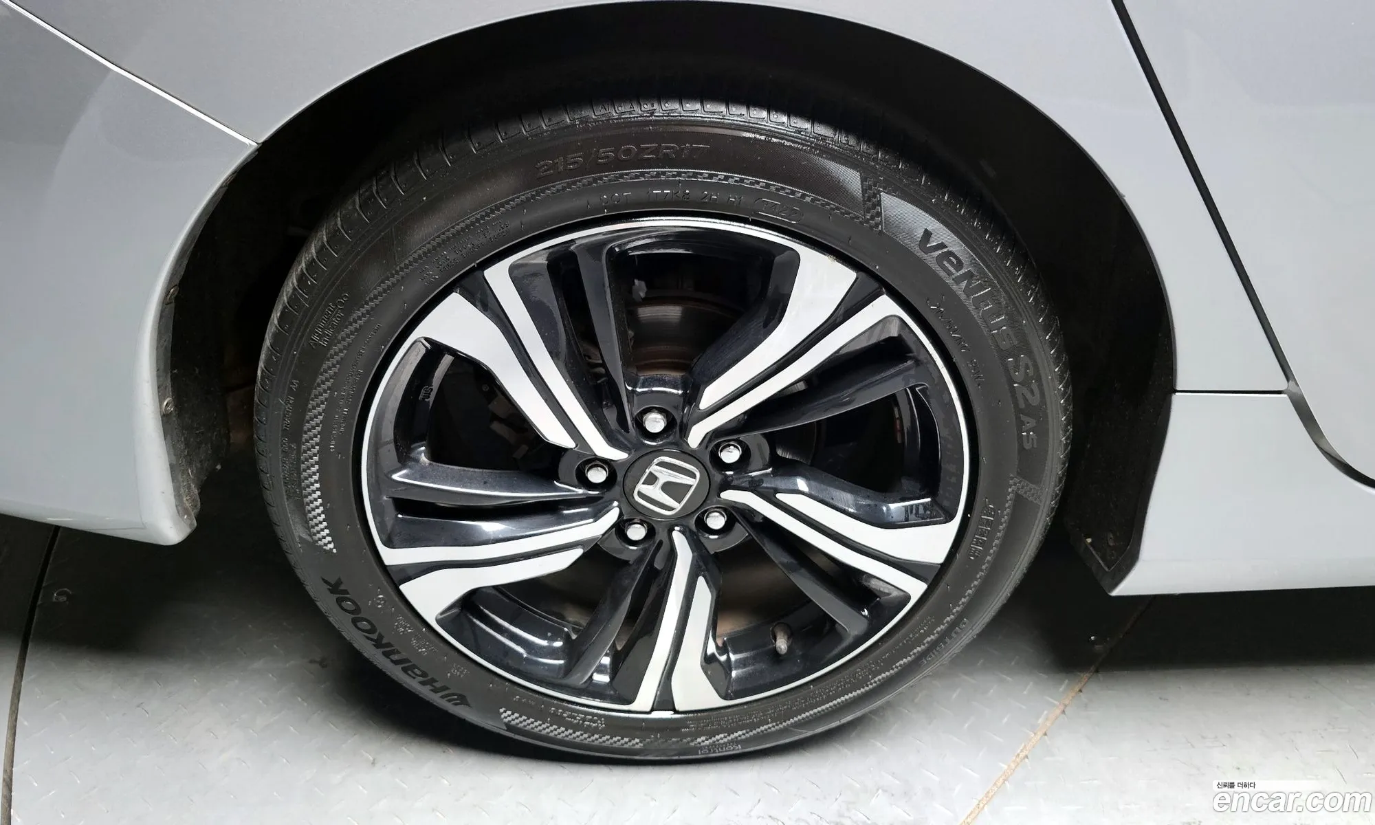 Honda Civic 2017 19XFC2670HE300237 — 20