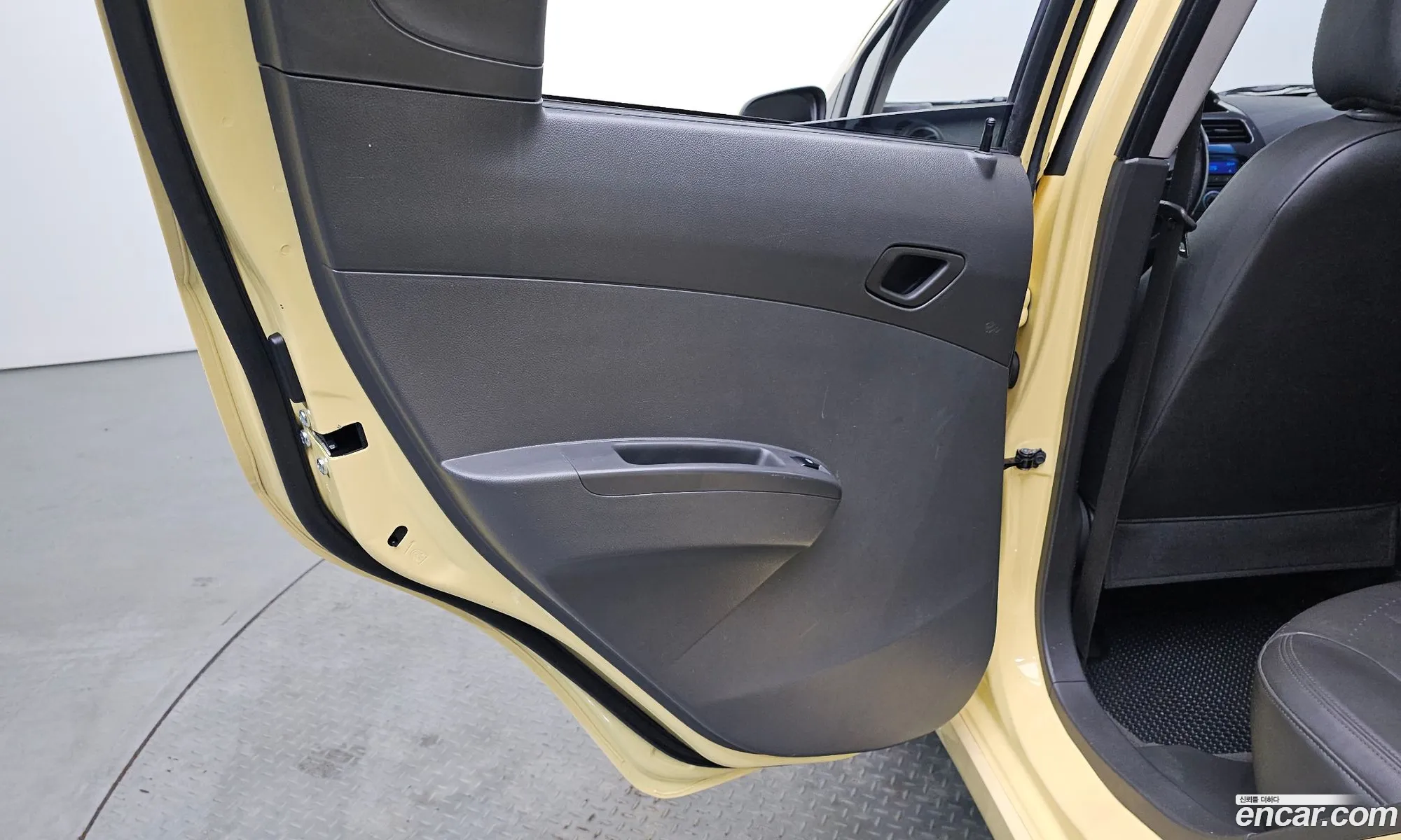 Chevrolet (GM Daewoo) Spark 2013 KLYMA481DDC611514 — 14