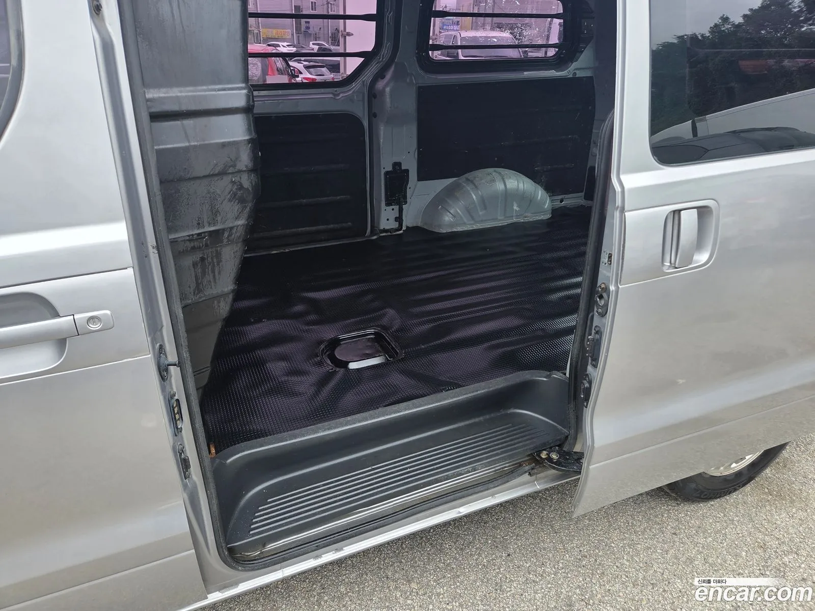 Hyundai Grand Starex 2017 — 3