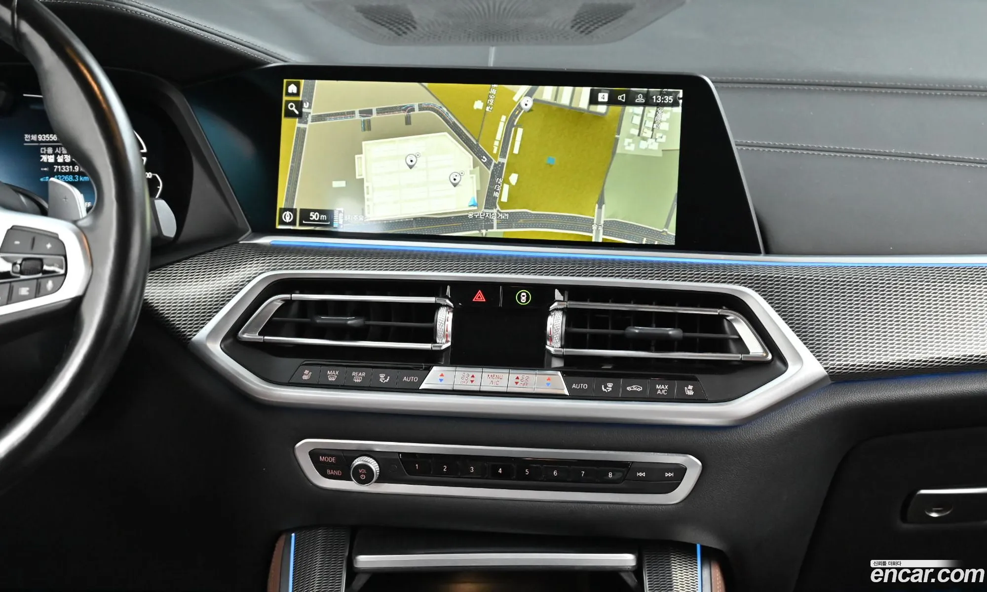 BMW X5 2021 — 18