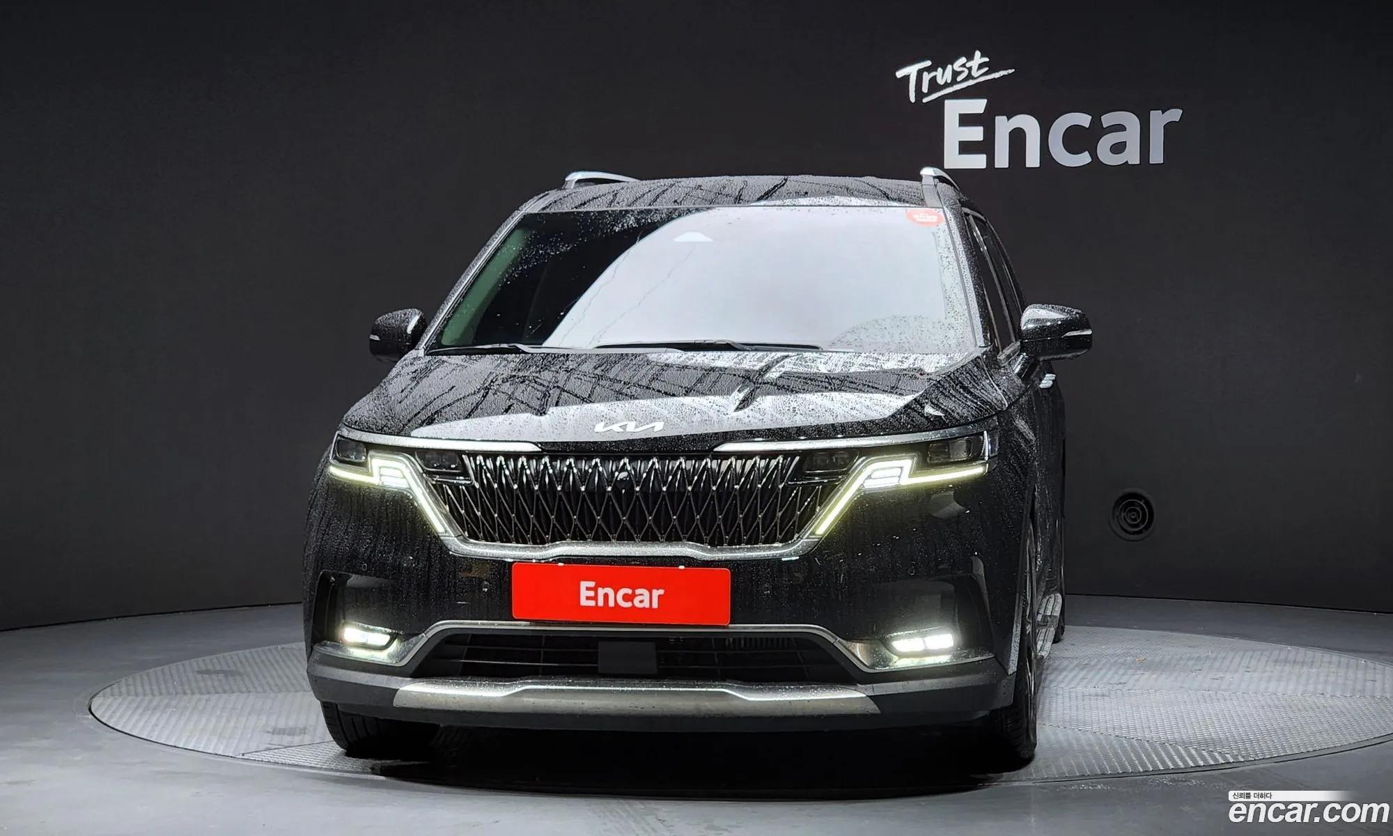 Kia Carnival 2021 KNANE81BBNS146591 — 2