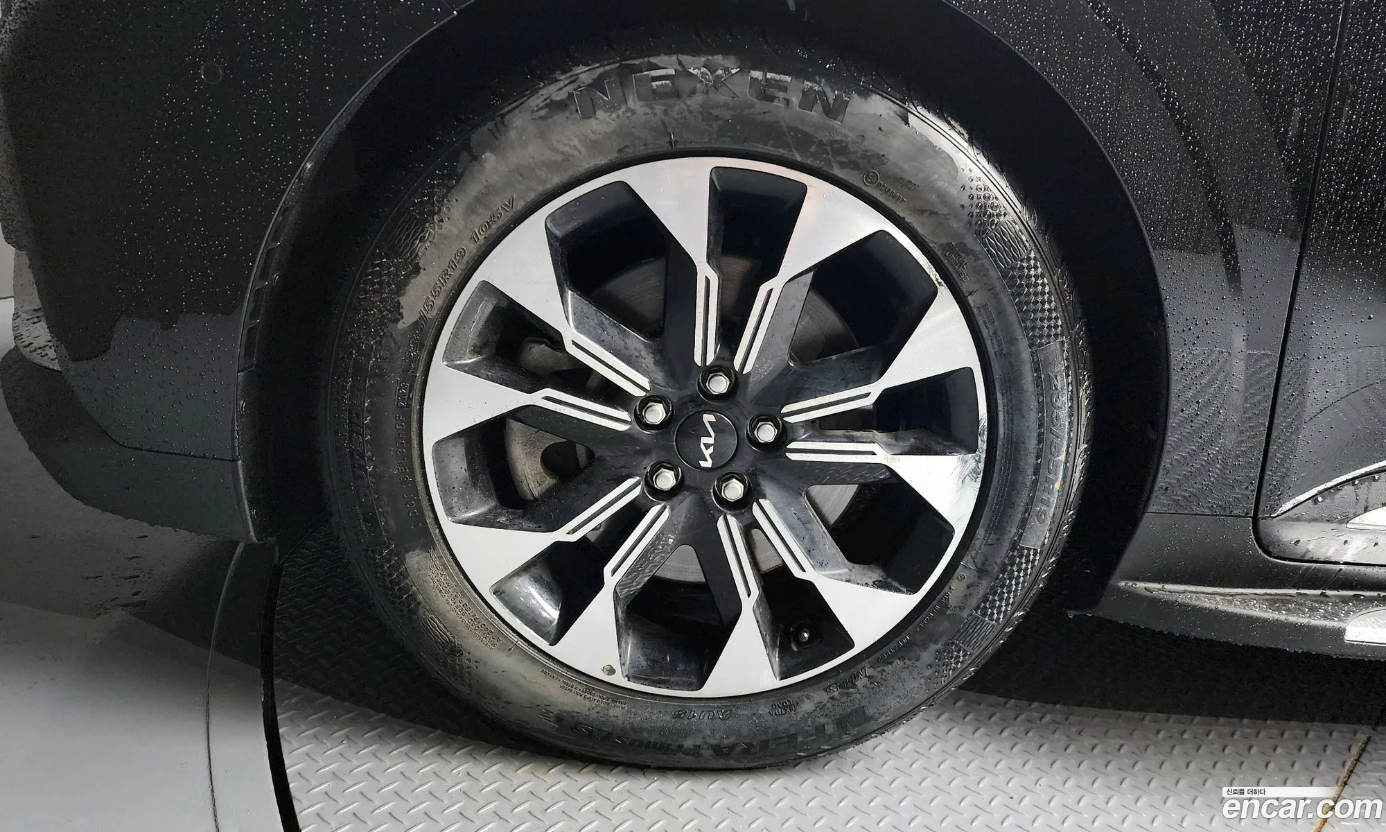 Kia Carnival 2021 KNANE81BBNS146591 — 3